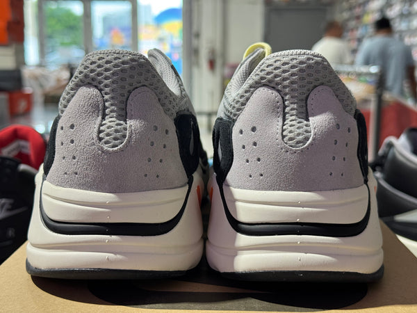 Adidas Yeezy Boost 700 - Wave Runner