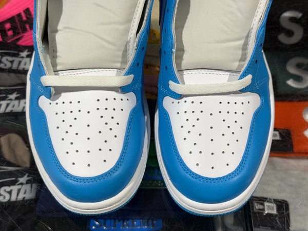 Air Jordan 1 Retro High OG - UNC Size 11.5
