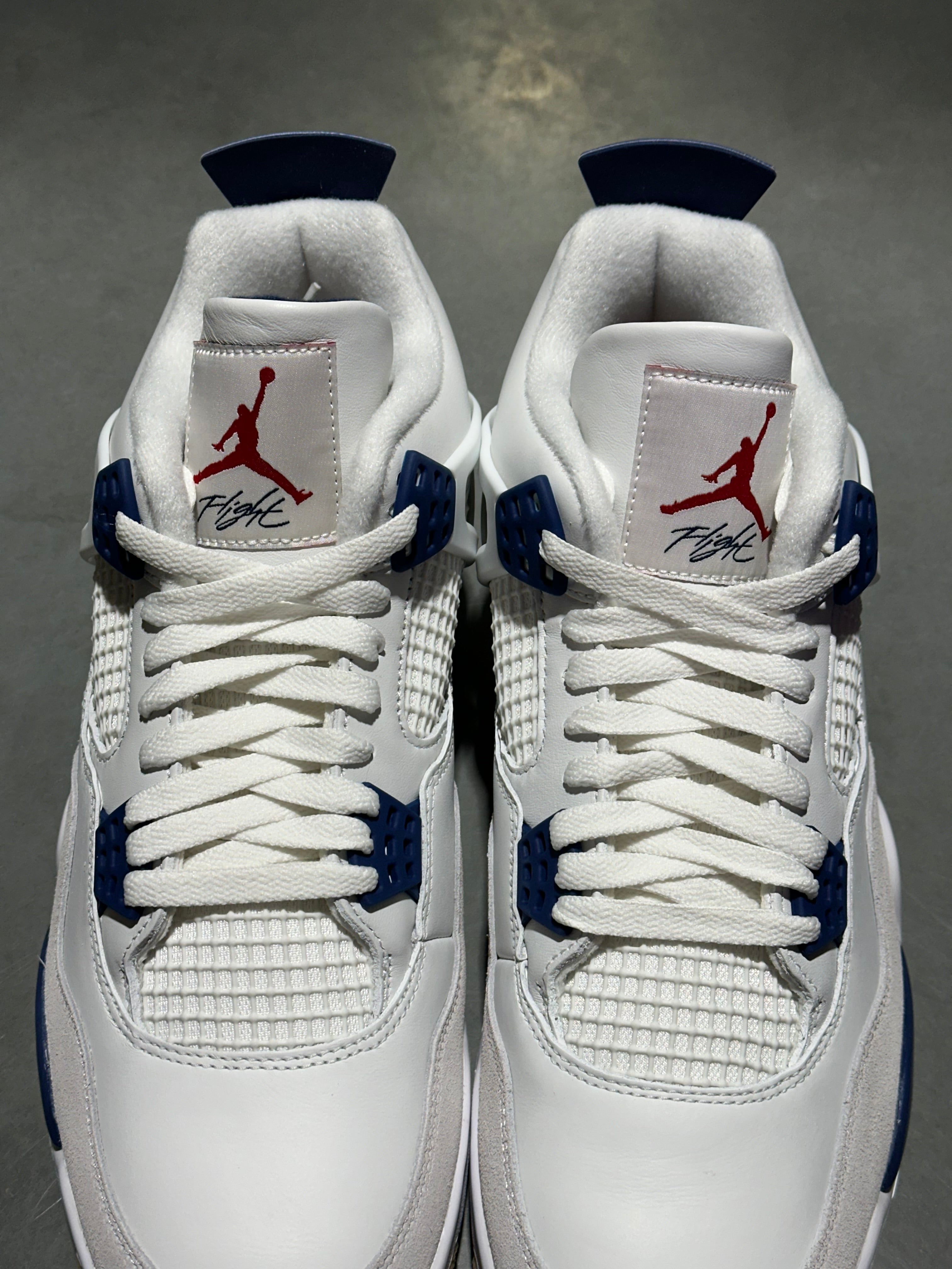 Air Jordan 4 Retro SP x Nike SB - Navy Size 8.5
