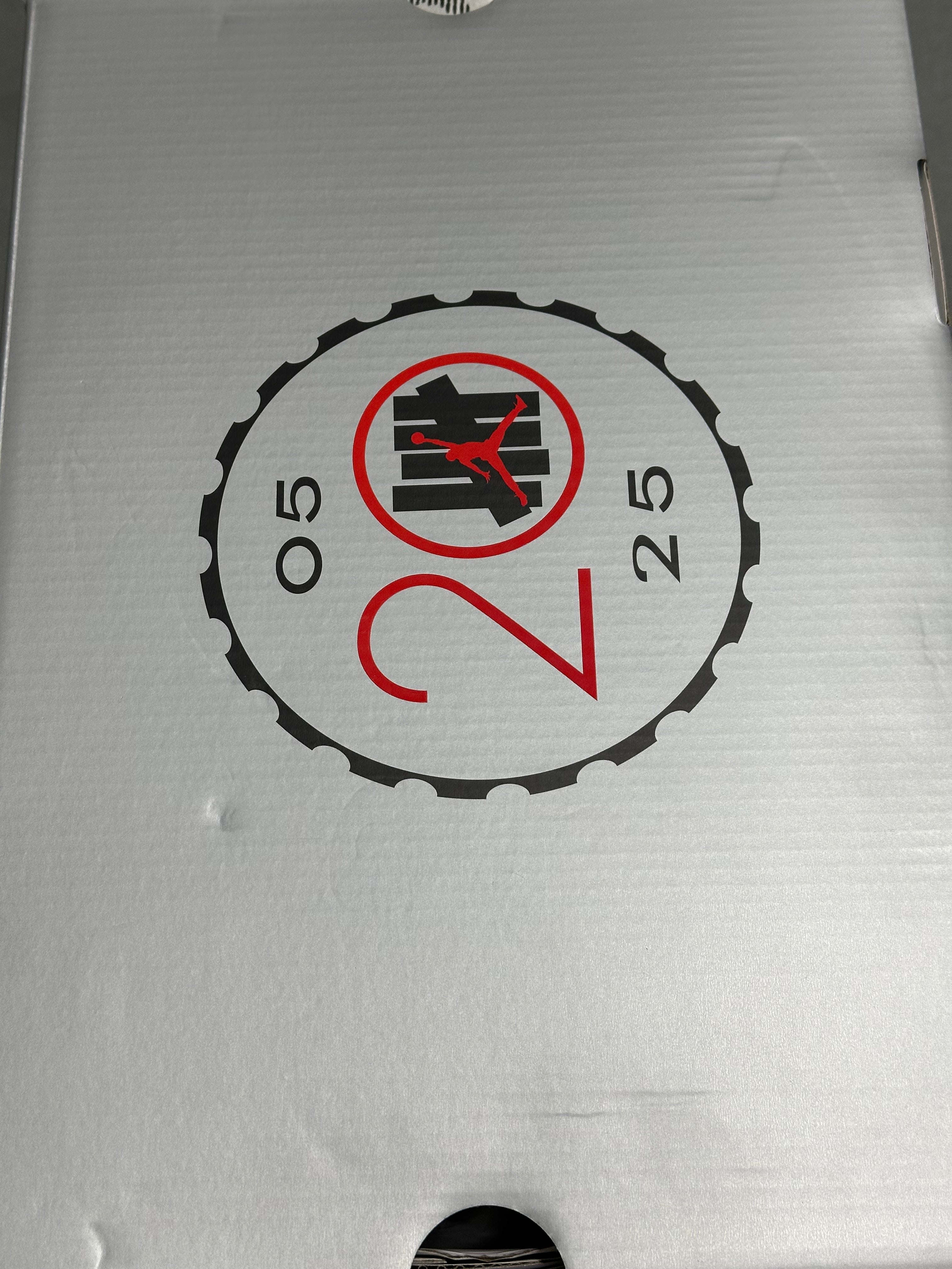 Air Jordan 4 Retro OG SP - Undefeated 2025 Size 9