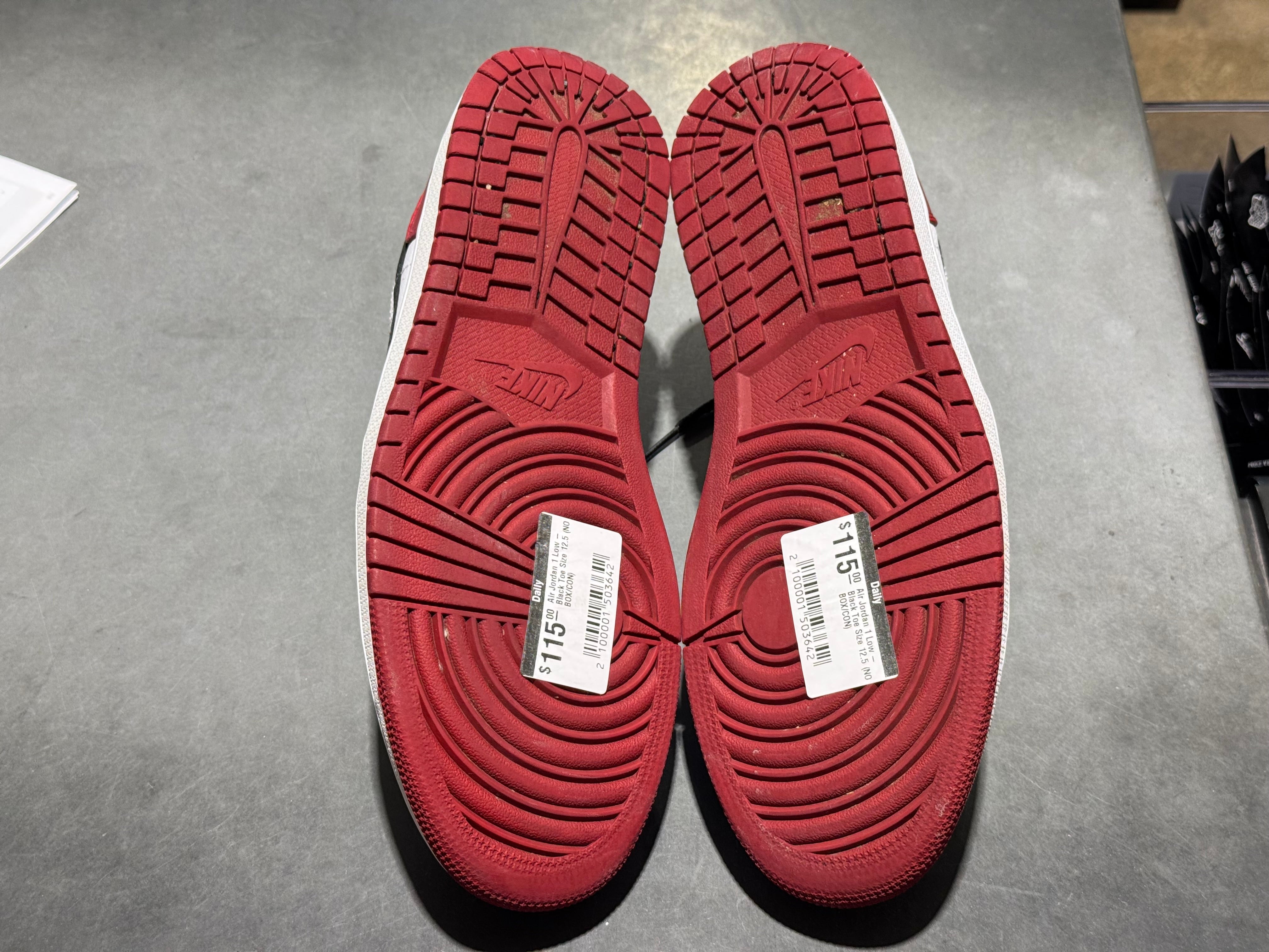 Air Jordan 1 Low - Black Toe Size 12.5