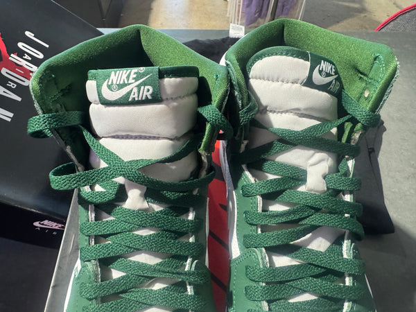 Air Jordan 1 Retro High OG - Gorge Green Size 11