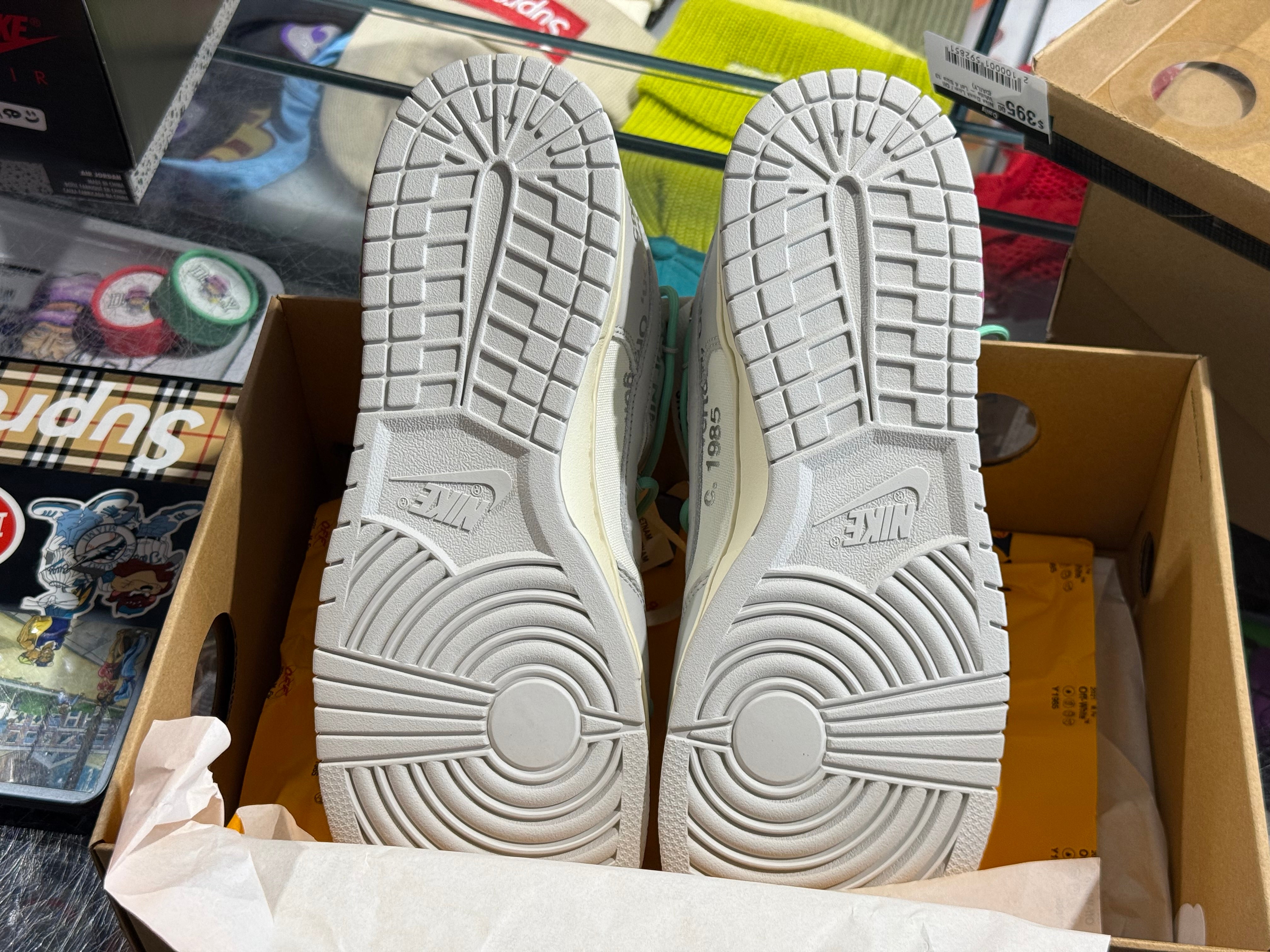 Nike Dunk Low / Off White - Lot 4 Size 13