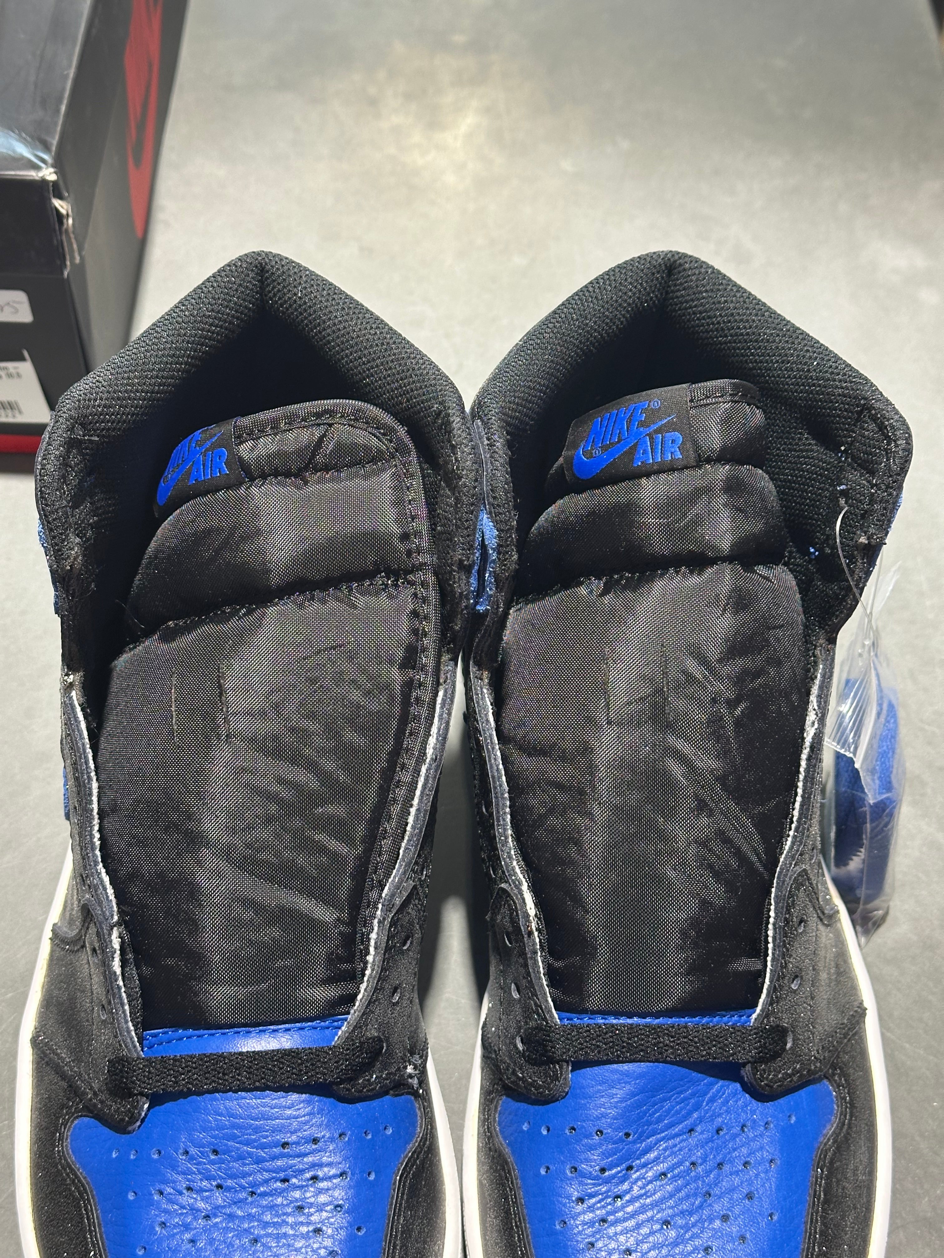 Air Jordan 1 Retro - Royal 2017 Size 10.5