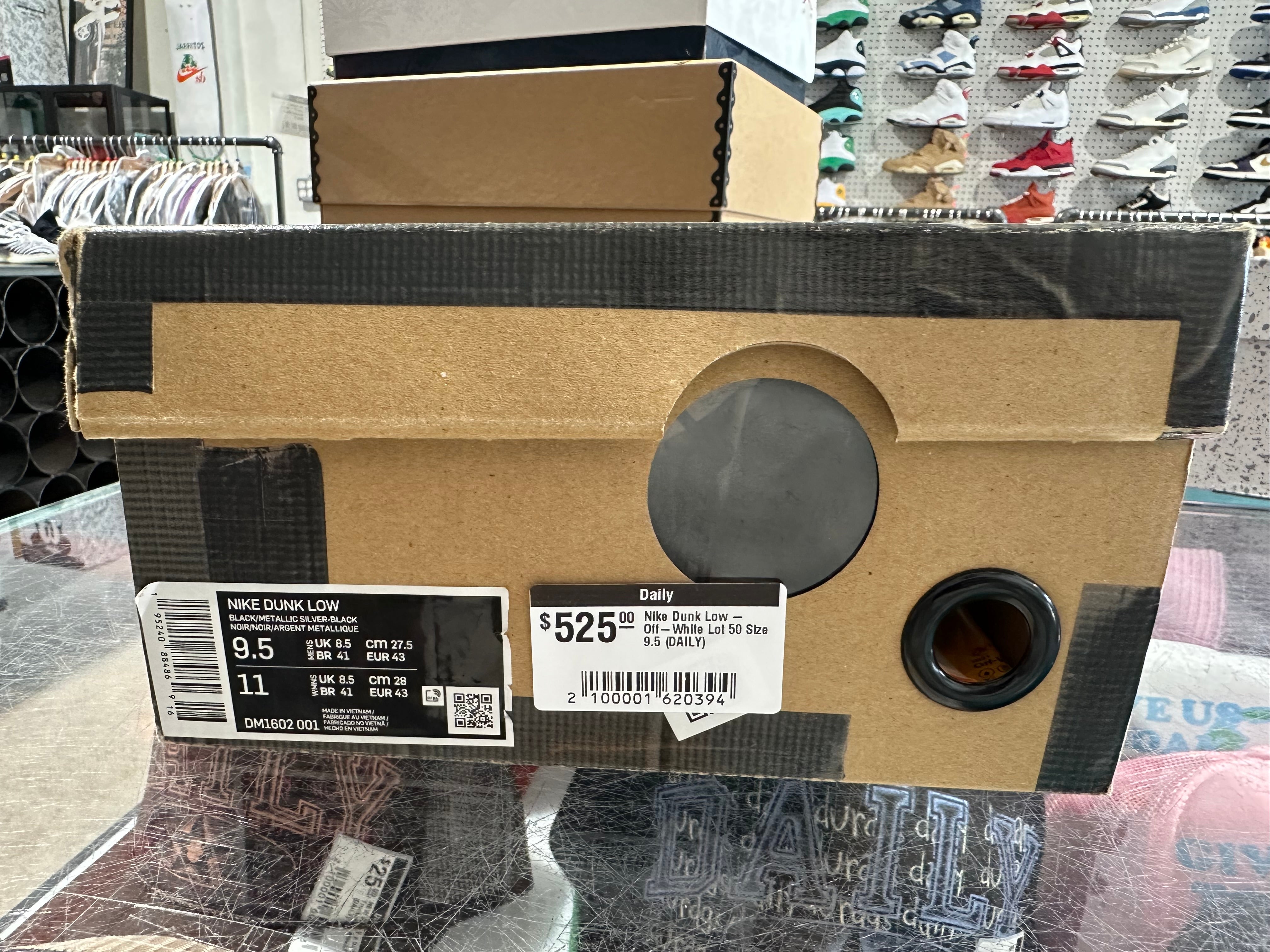 Nike Dunk Low - Off-White Lot 50 Size 9.5