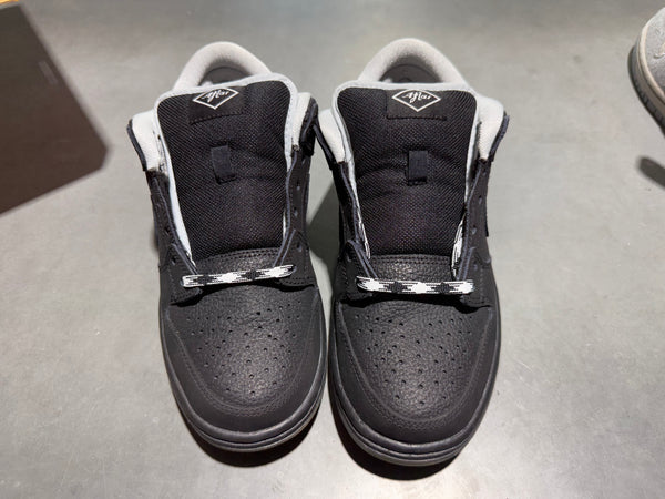 Nike SB x Atlas 35MM Dunk Low Premium QS Size 8