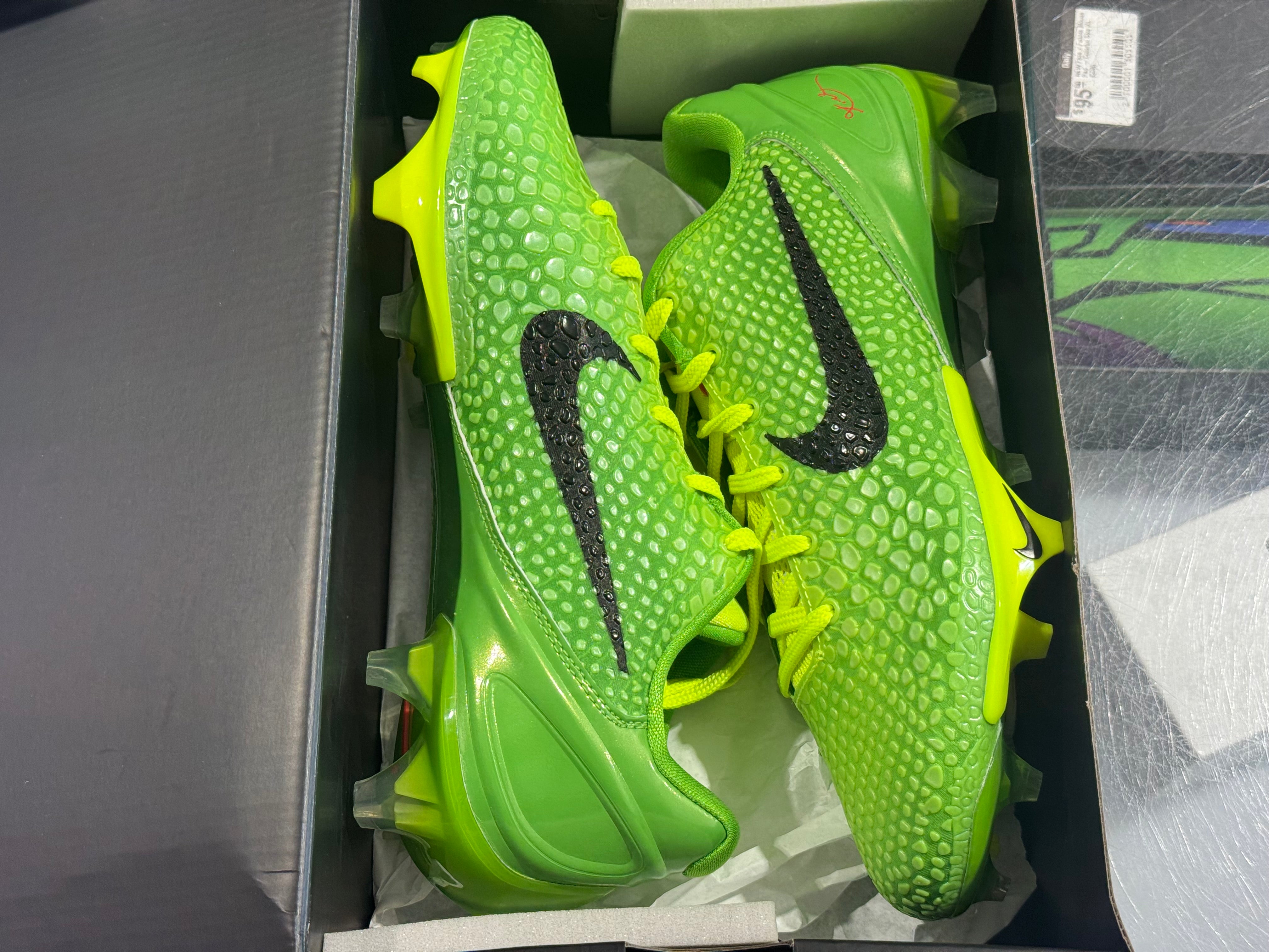 Nike Vapor Edge Kobe 6 SE - Grinch Size 8.5