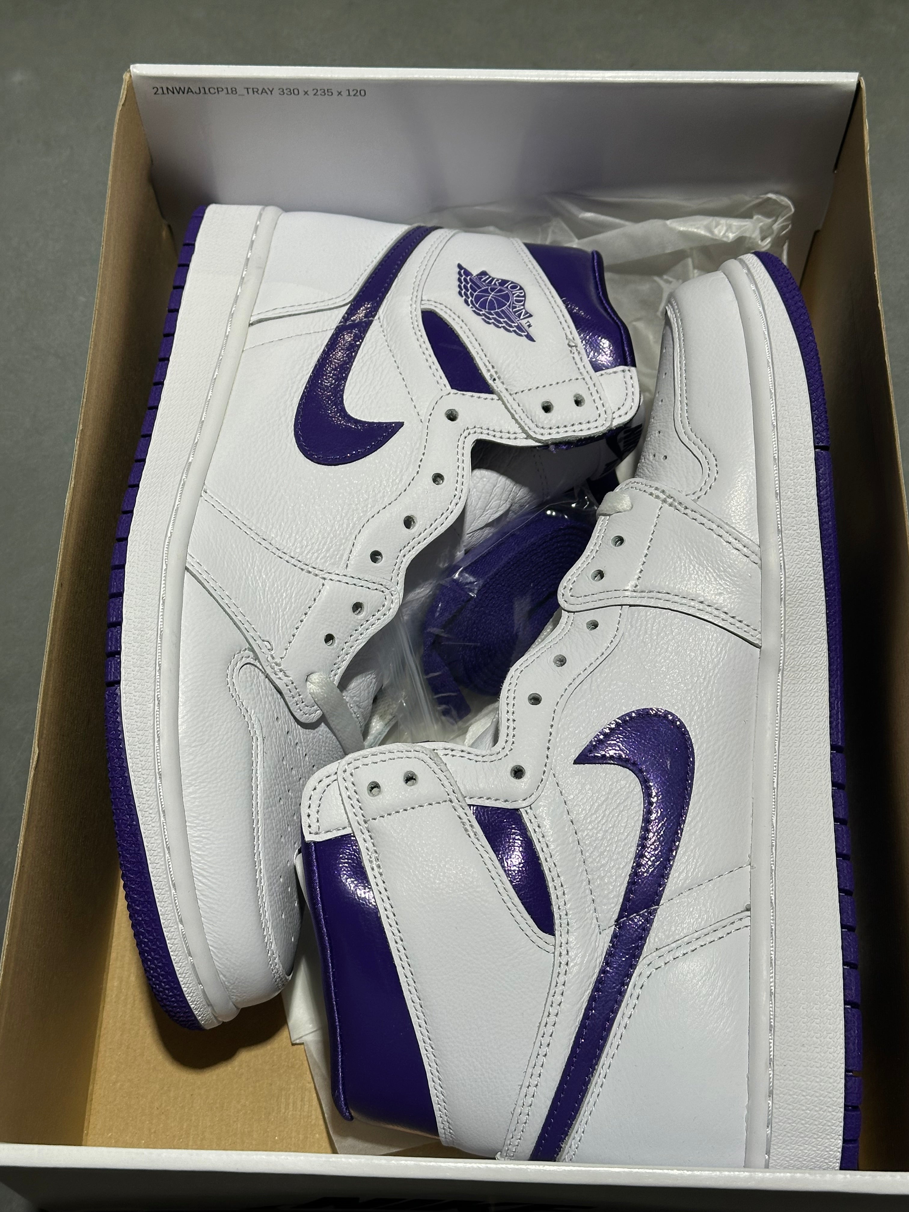 WMNS Air Jordan 1 High OG - Purple Metallic Size 11W/9.5M
