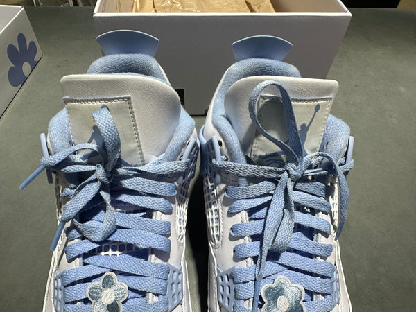 Air Jordan 4 Retro - Forget Me Not Size 11.5W/10M