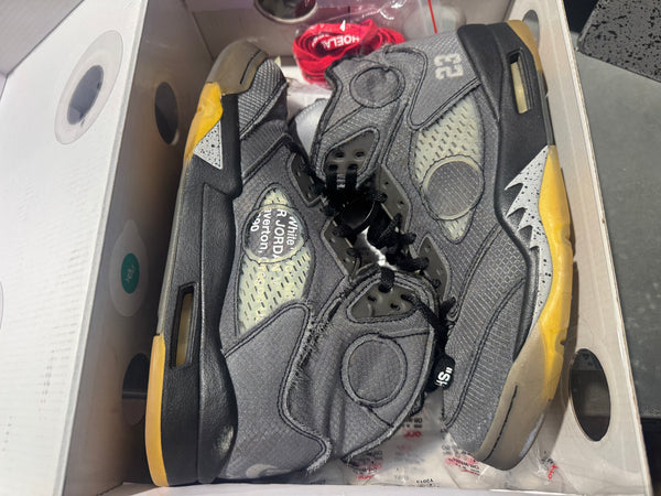 Air Jordan 5 Retro - Off-White/Muslin Size 9