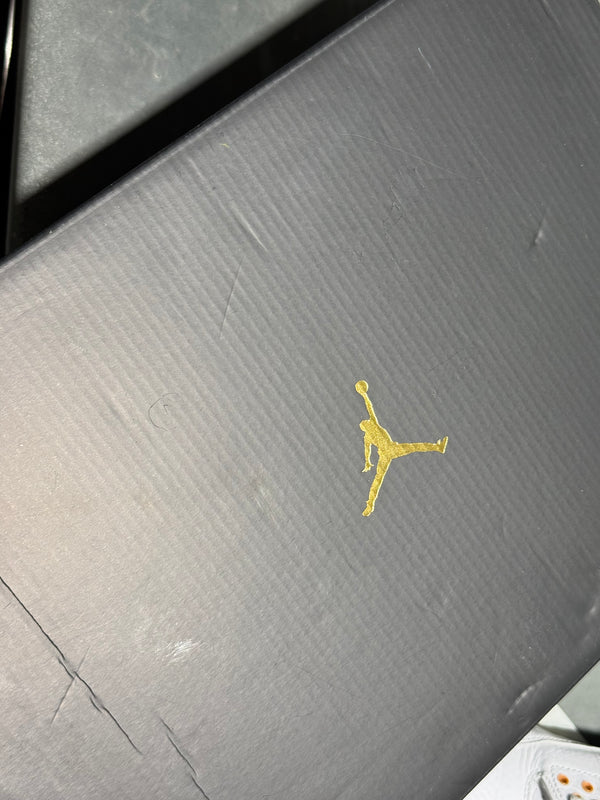 Air Jordan 11 Retro - Gratitude Size 10