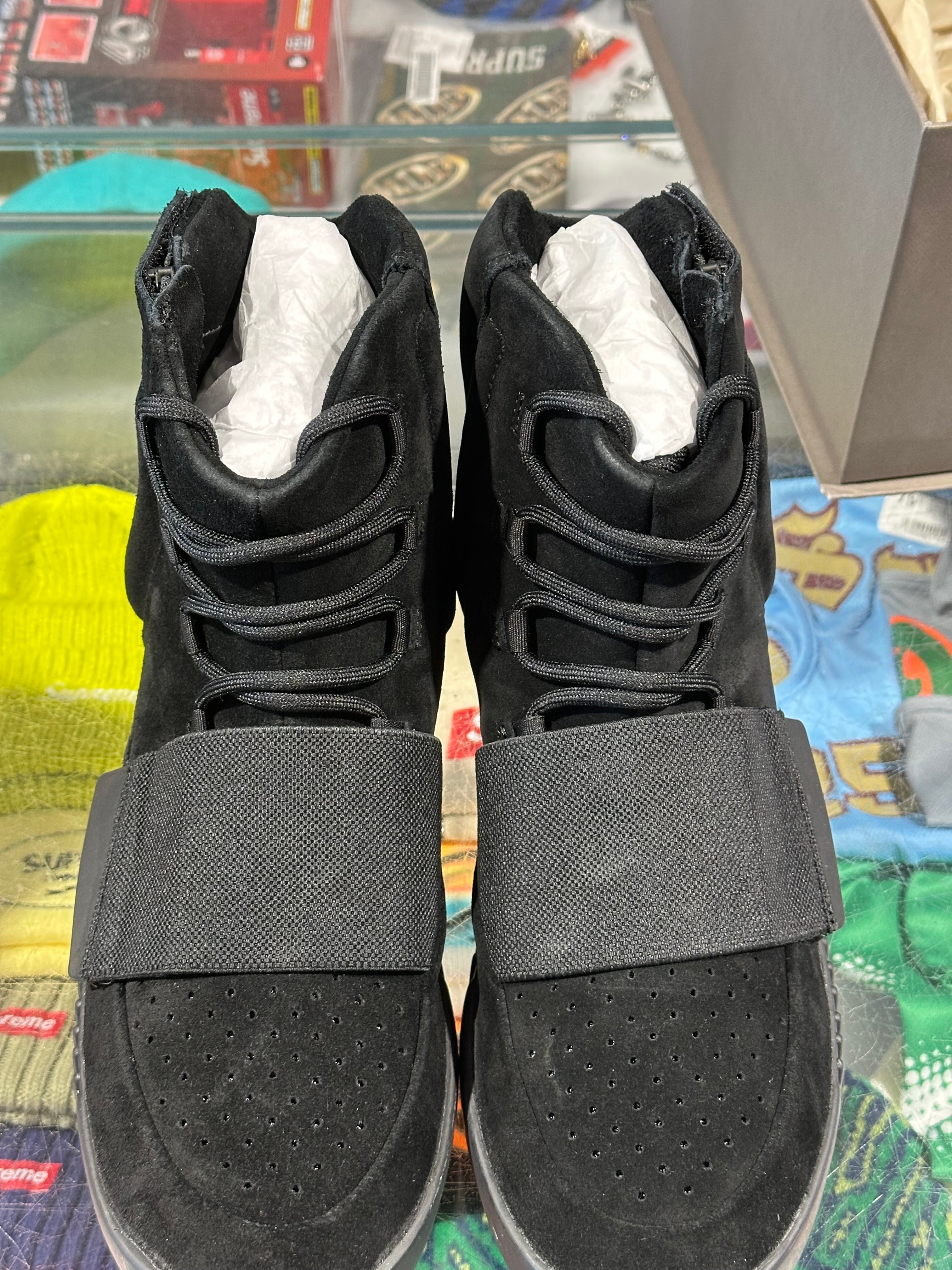 Adidas Yeezy Boost 750 - Triple Black Size 10