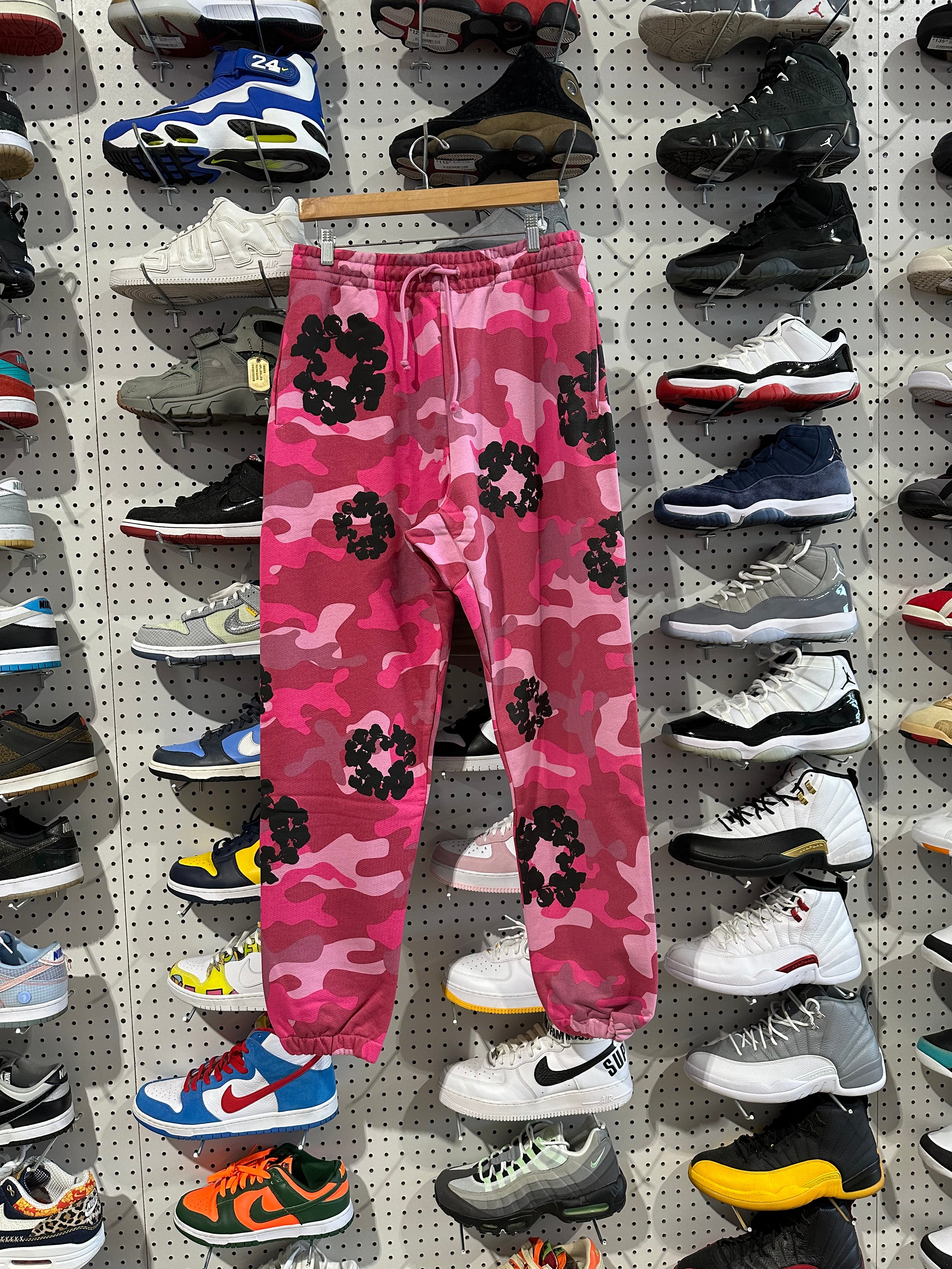 Denim Tears The Cotton Wreath Sweatpant - Pink Camo Size Medium