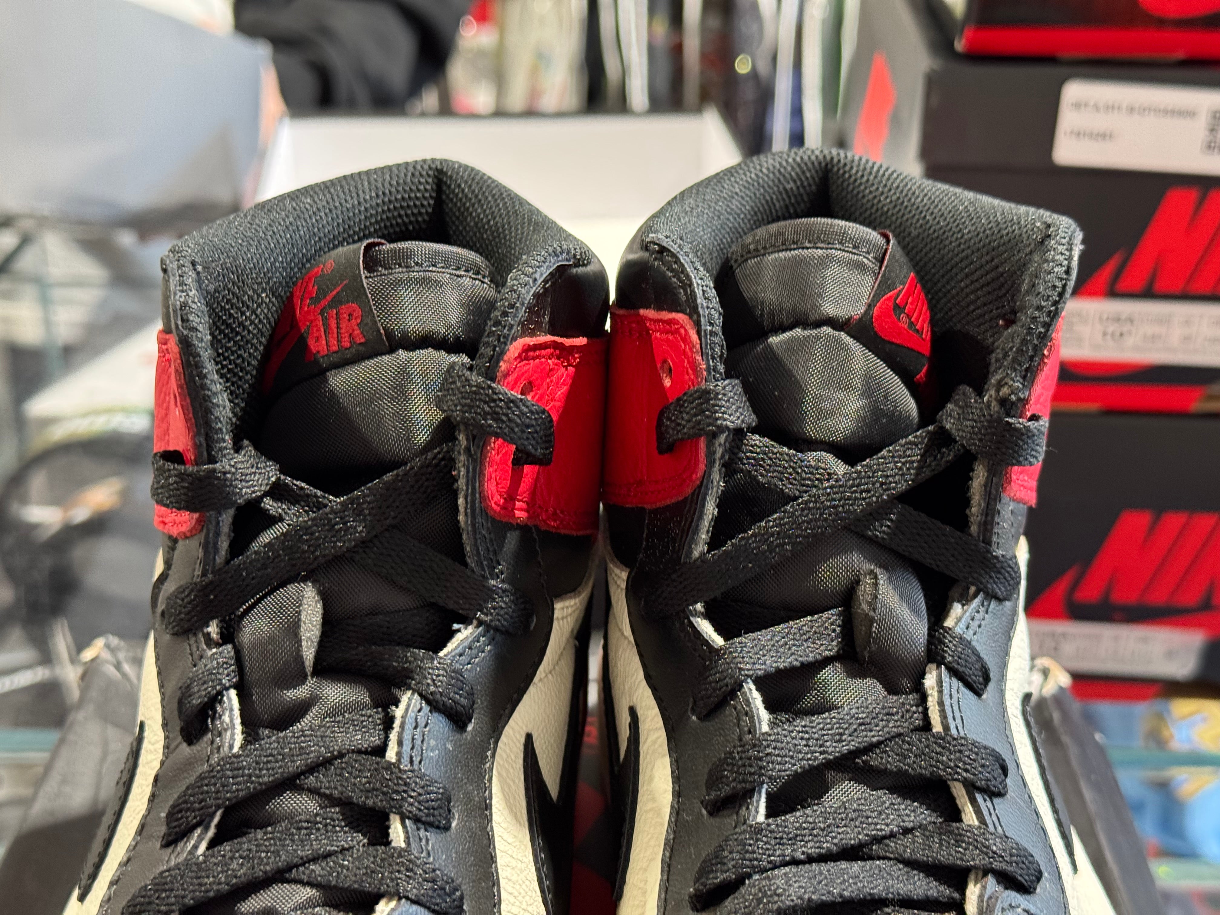 Air Jordan 1 Retro High - Bred Toe Size 13
