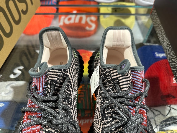 Adidas Yeezy Boost 350 V2 - Yecheil