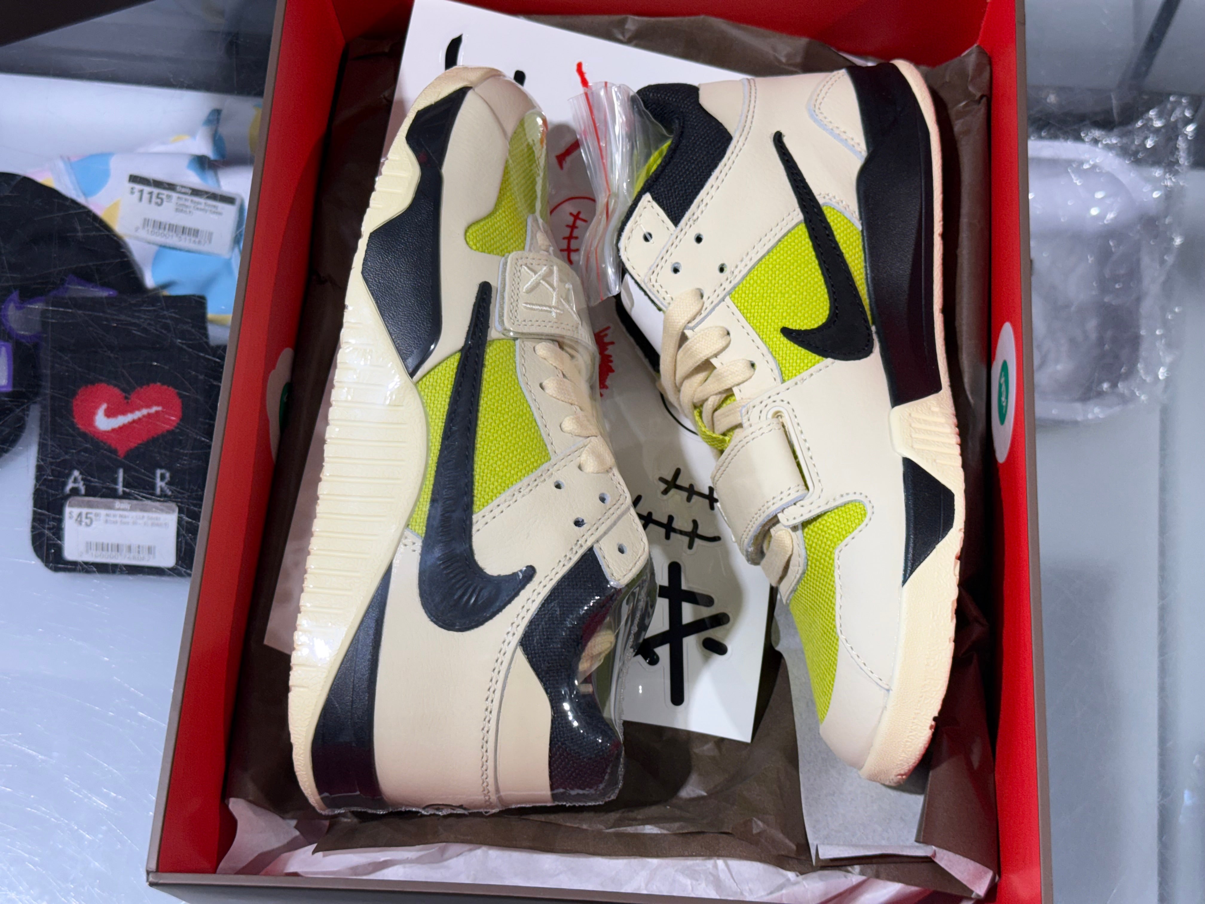Jordan Jumpman Jack TR Travis Scott - Bright Cactus Size 9