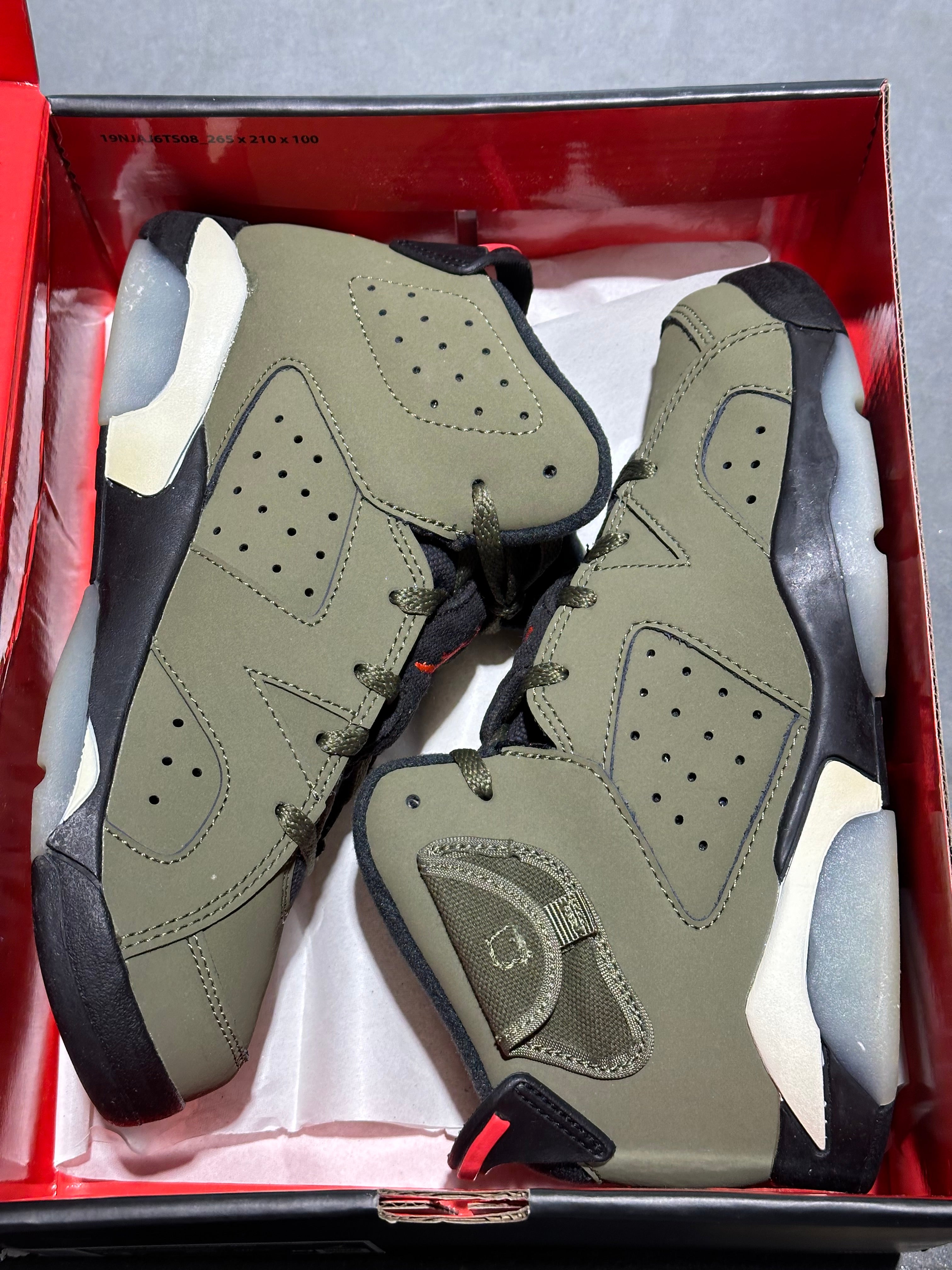Air Jordan 6 Retro (PS) - Travis Scott Size 3Y