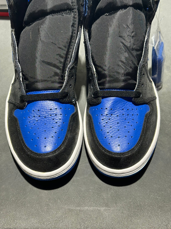 Air Jordan 1 Retro - Royal 2017 Size 10.5