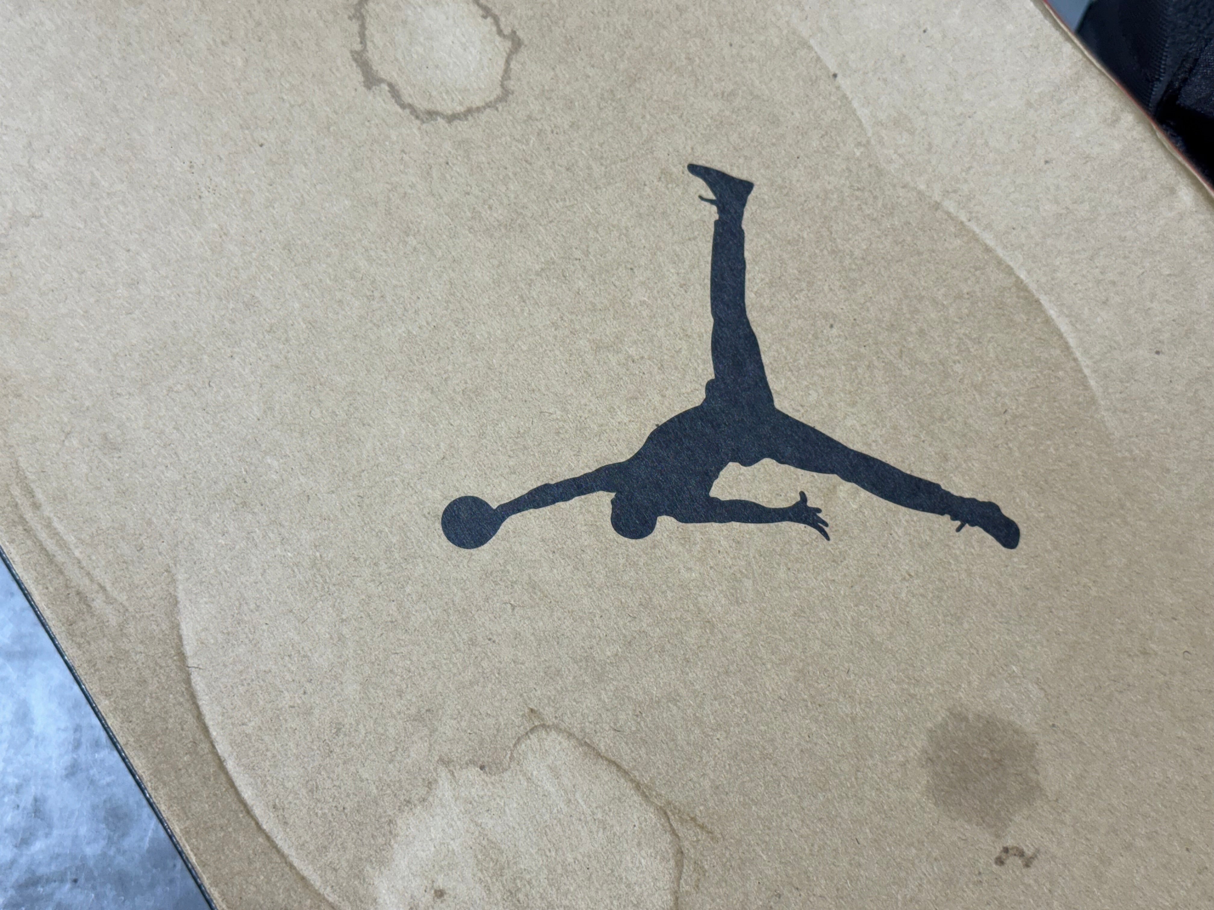 Air Jordan 12 Retro - Winter Black Size 8