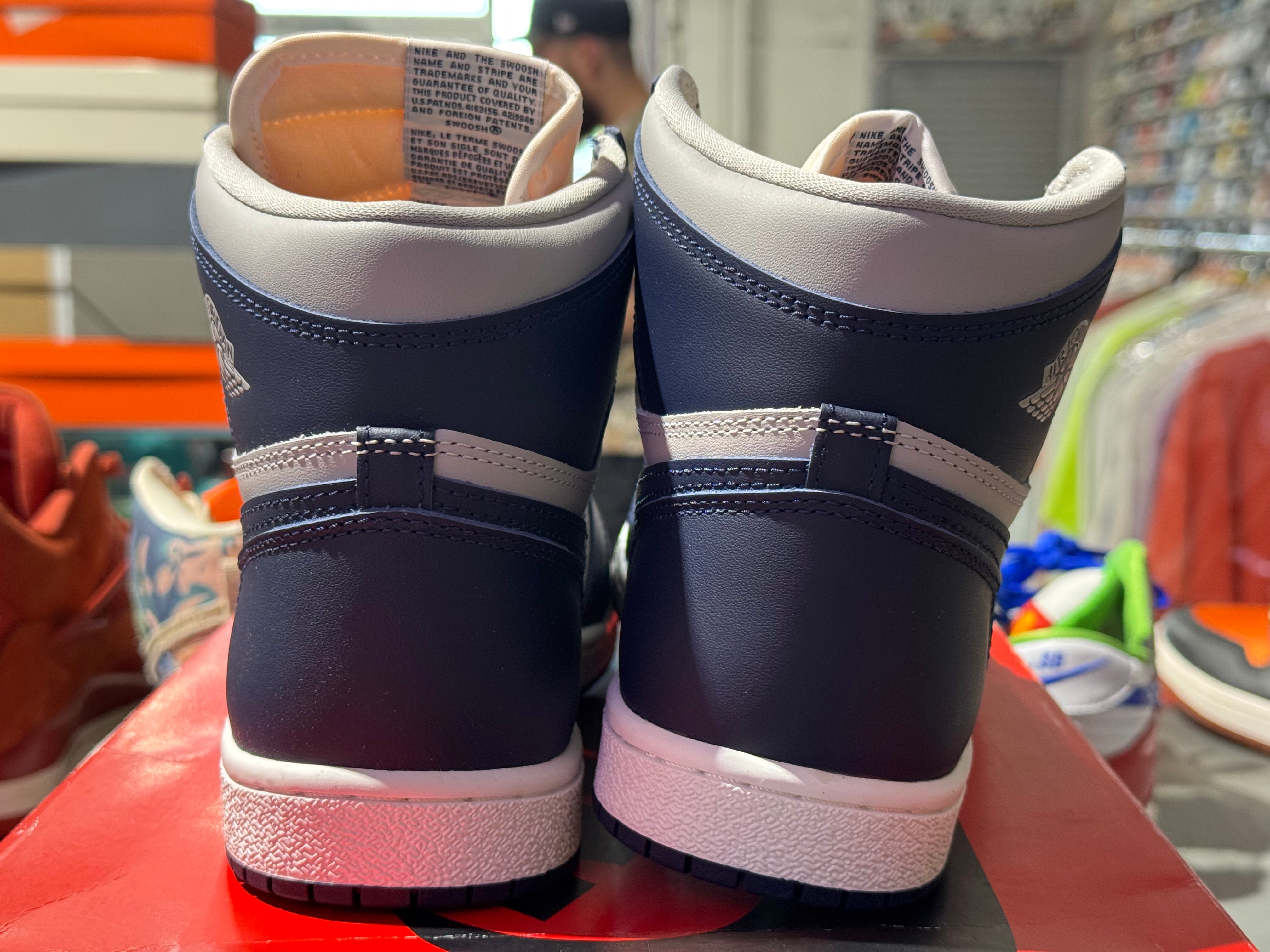 Air Jordan 1 Hi 85 - Georgetown Size 10.5