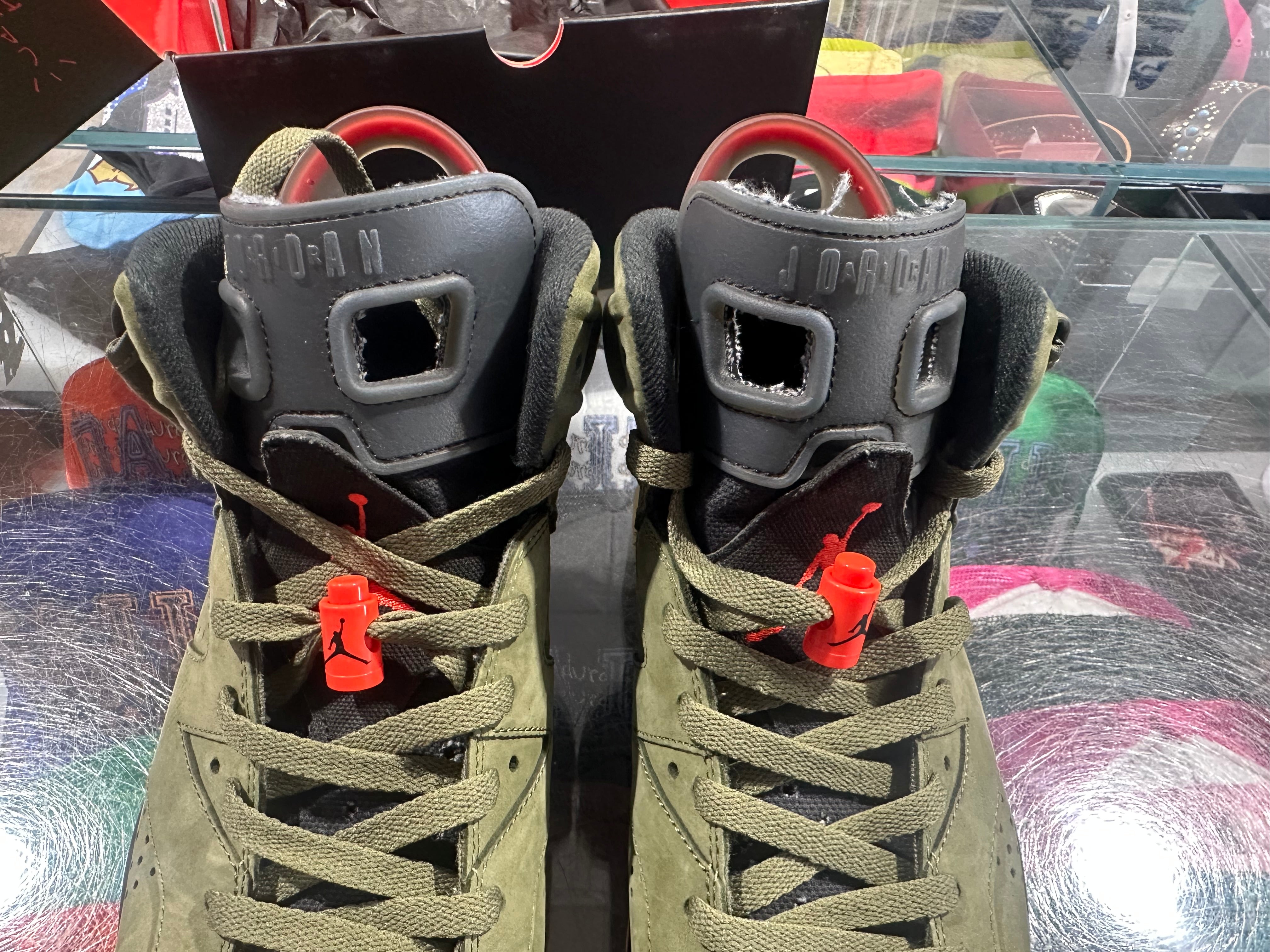 Air Jordan 6 Retro - Travis Scott/Olive Size 9.5