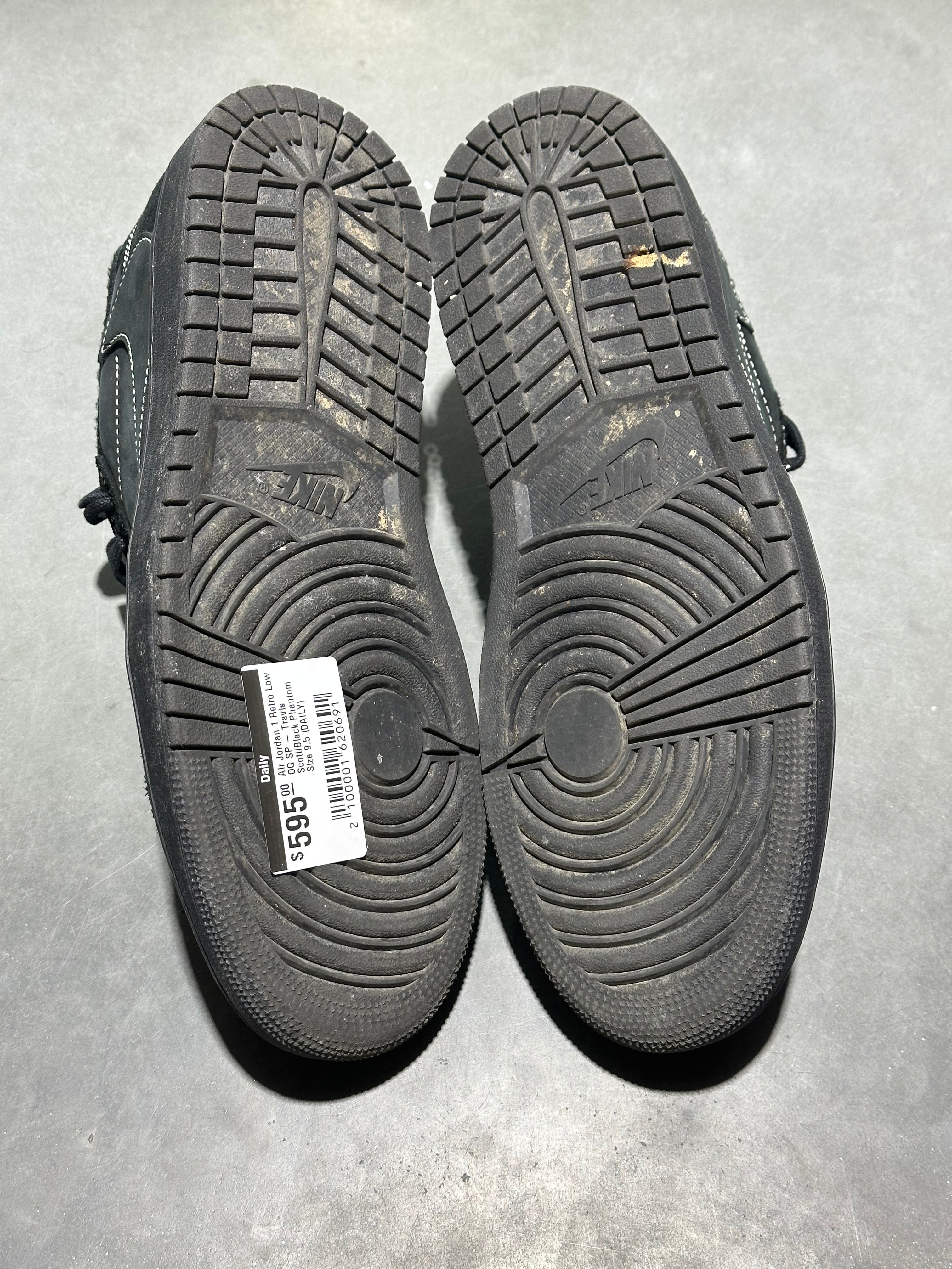 Air Jordan 1 Retro Low OG SP - Travis Scott/Black Phantom Size 9.5