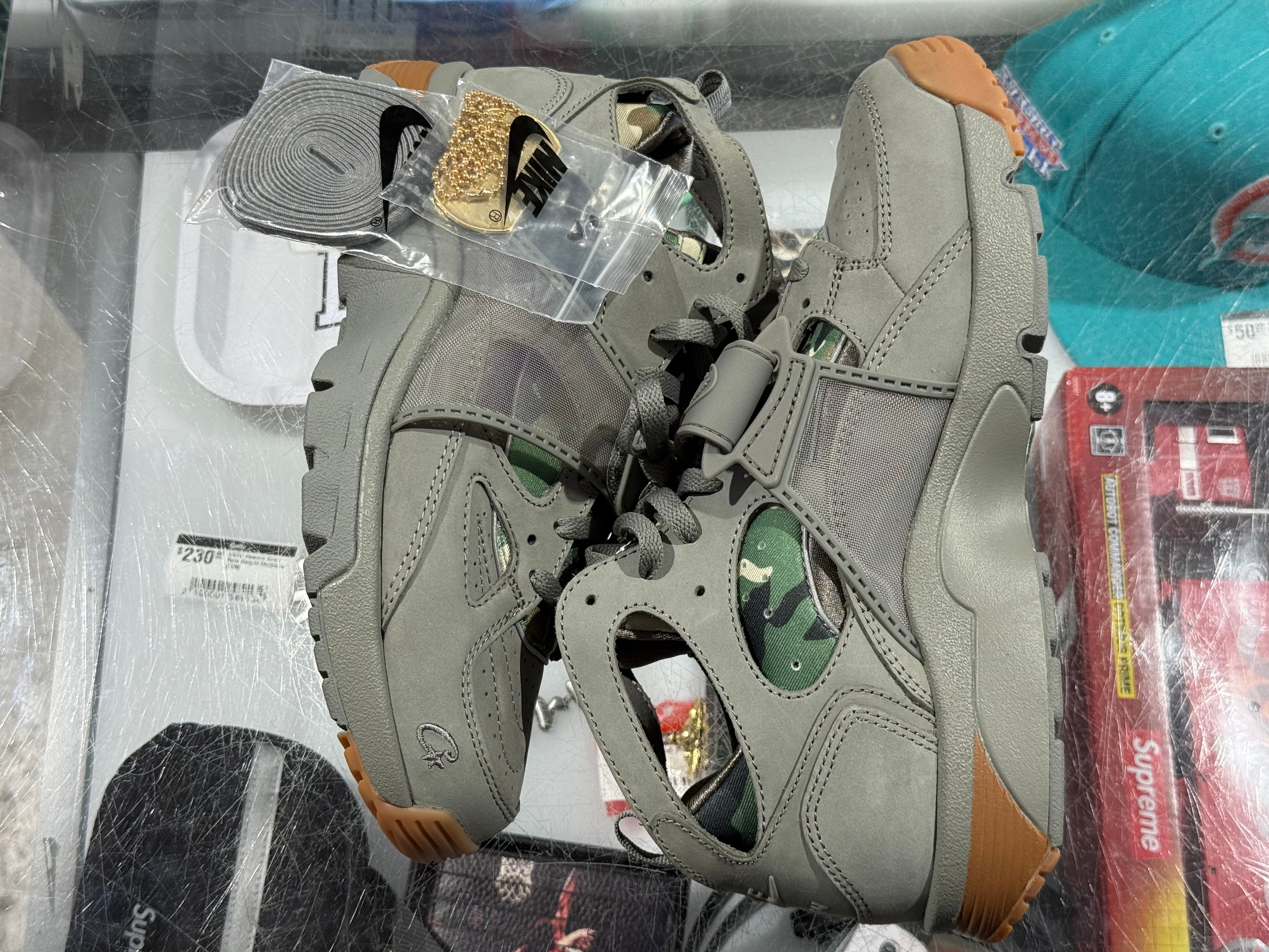 Nike Air Trainer Huarache - Corteiz Gully Grey Size 9