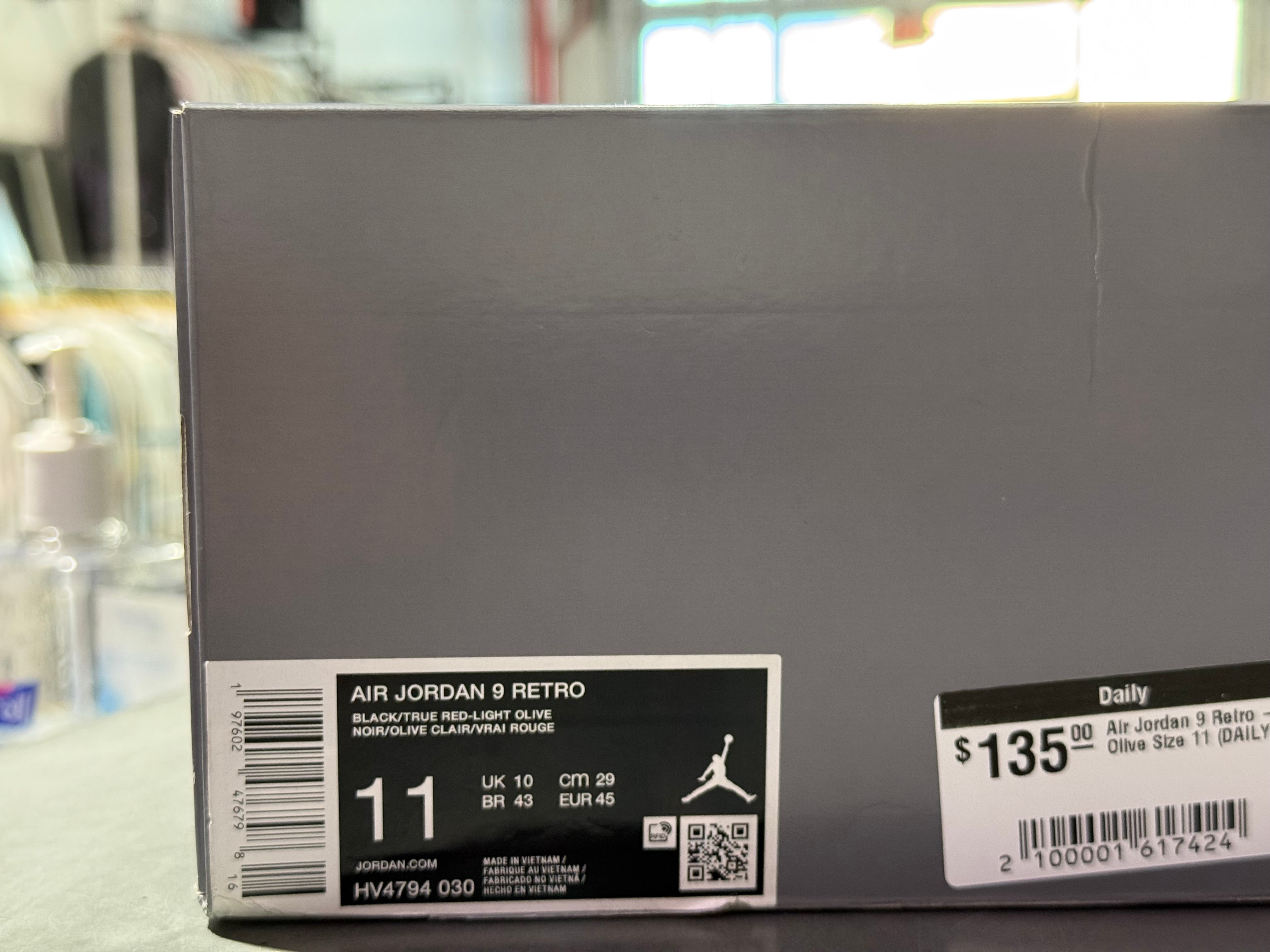 Air Jordan 9 Retro - Olive Size 11