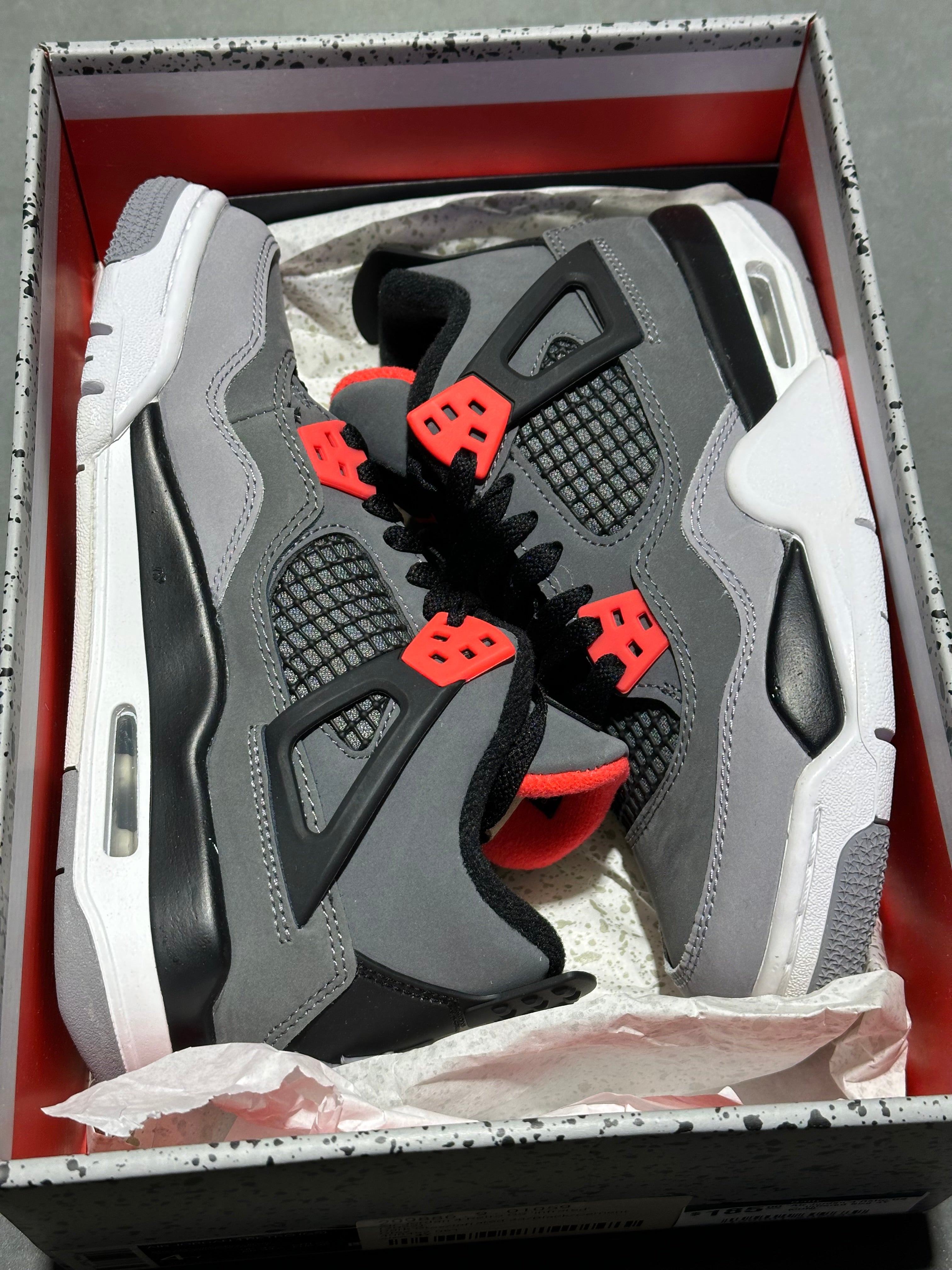 Air Jordan 4 Retro GS - Infrared Size 4Y