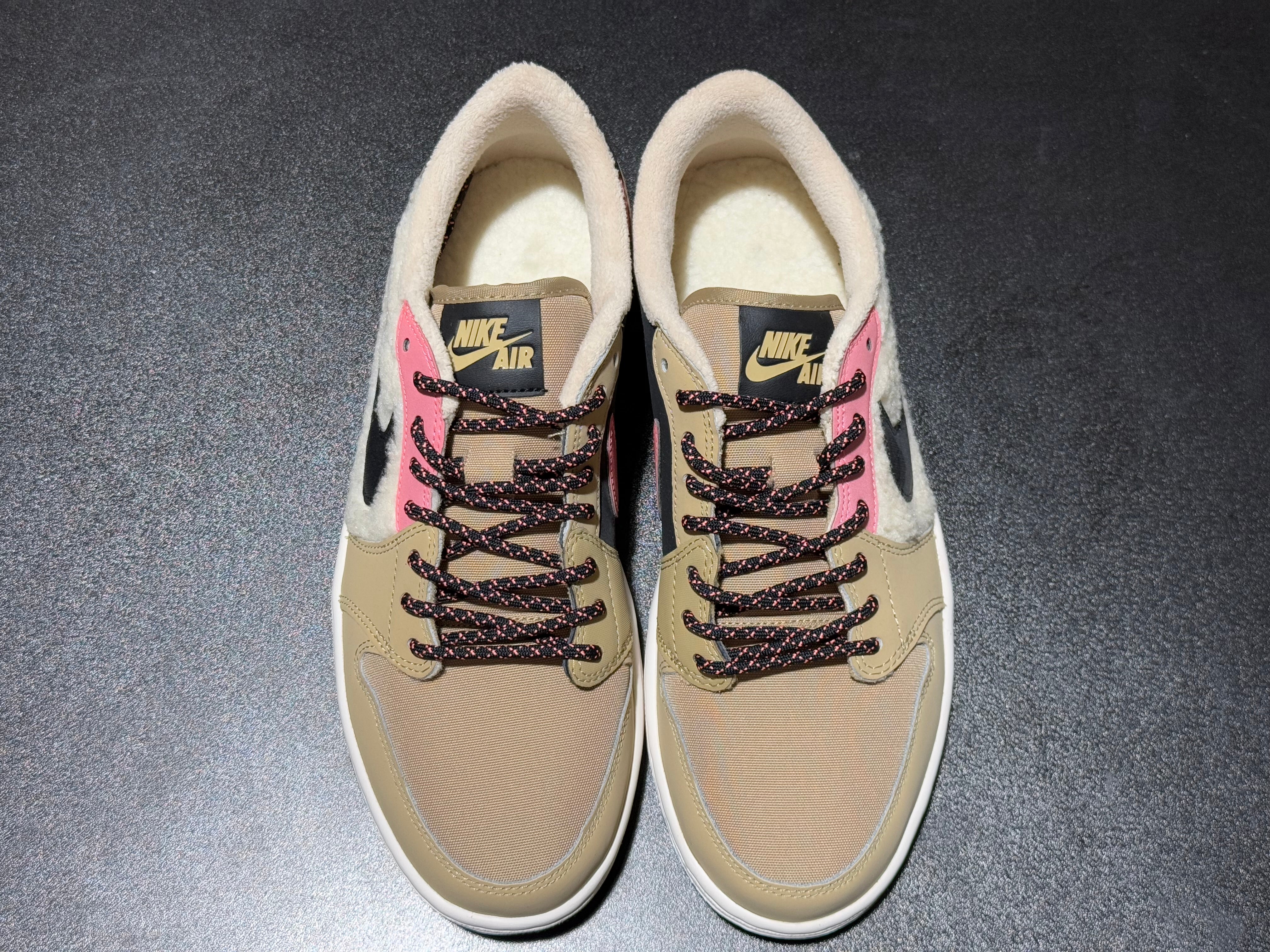 WMNS Air Jordan 1 Retro Low OG - Fleece/Parachute Beige Size 9.5W/8M