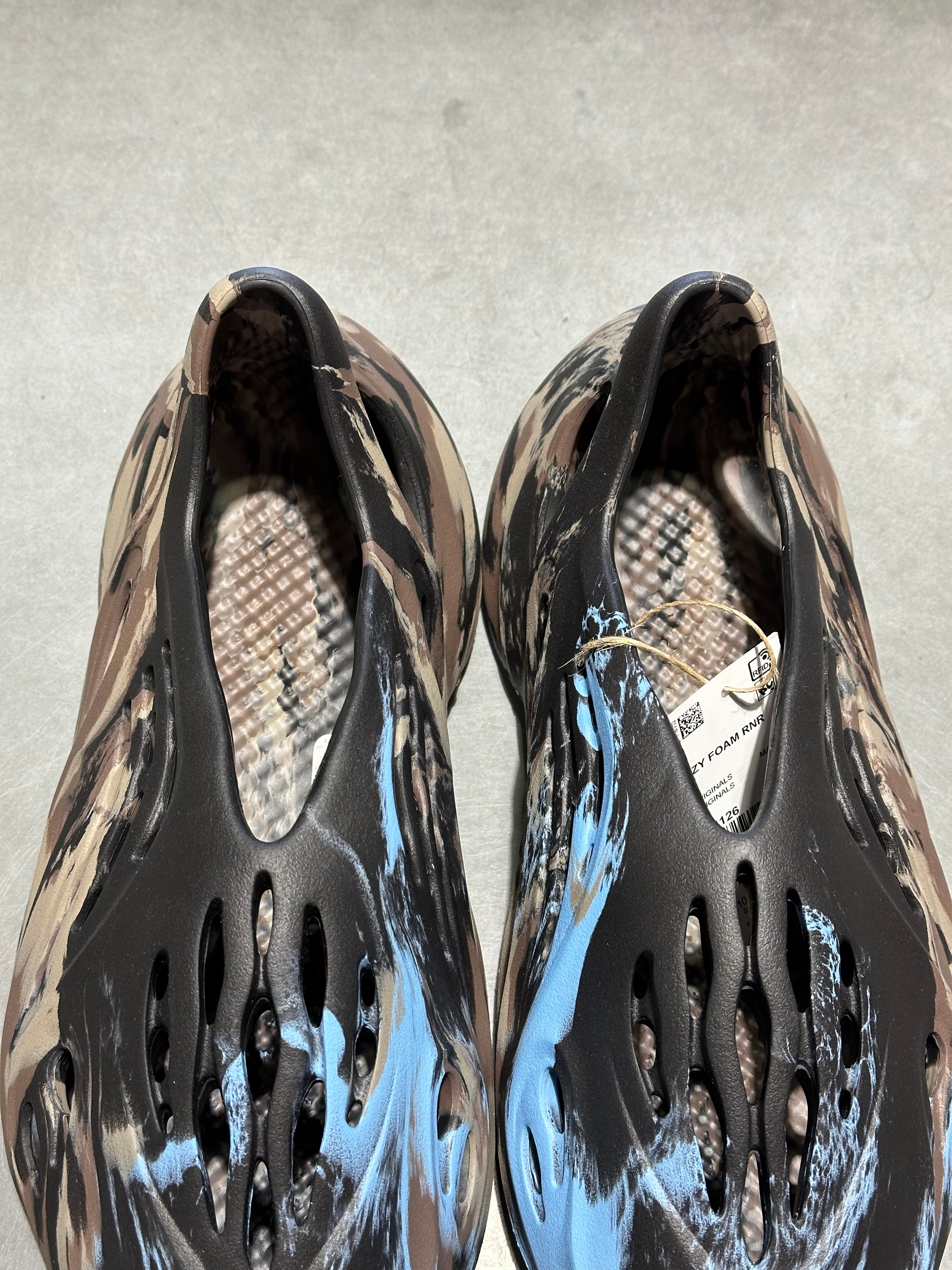 Adidas Yeezy Foam RNNR - MX Cinder