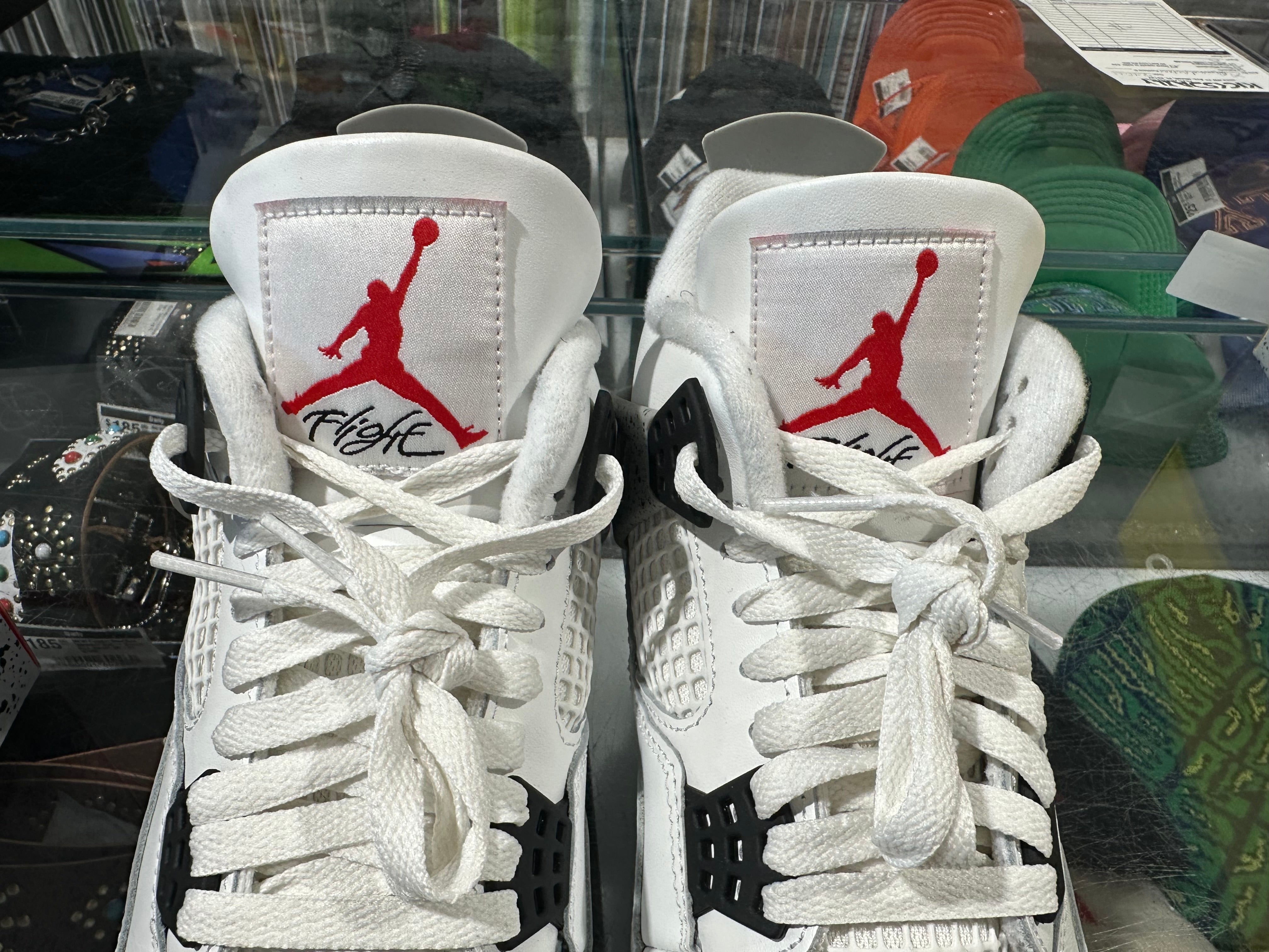 Air Jordan 4 Retro - White Cement 2025 Size 9.5