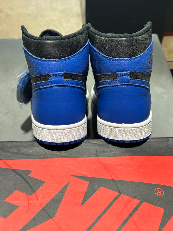 Air Jordan 1 Retro - Royal 2017 Size 10.5
