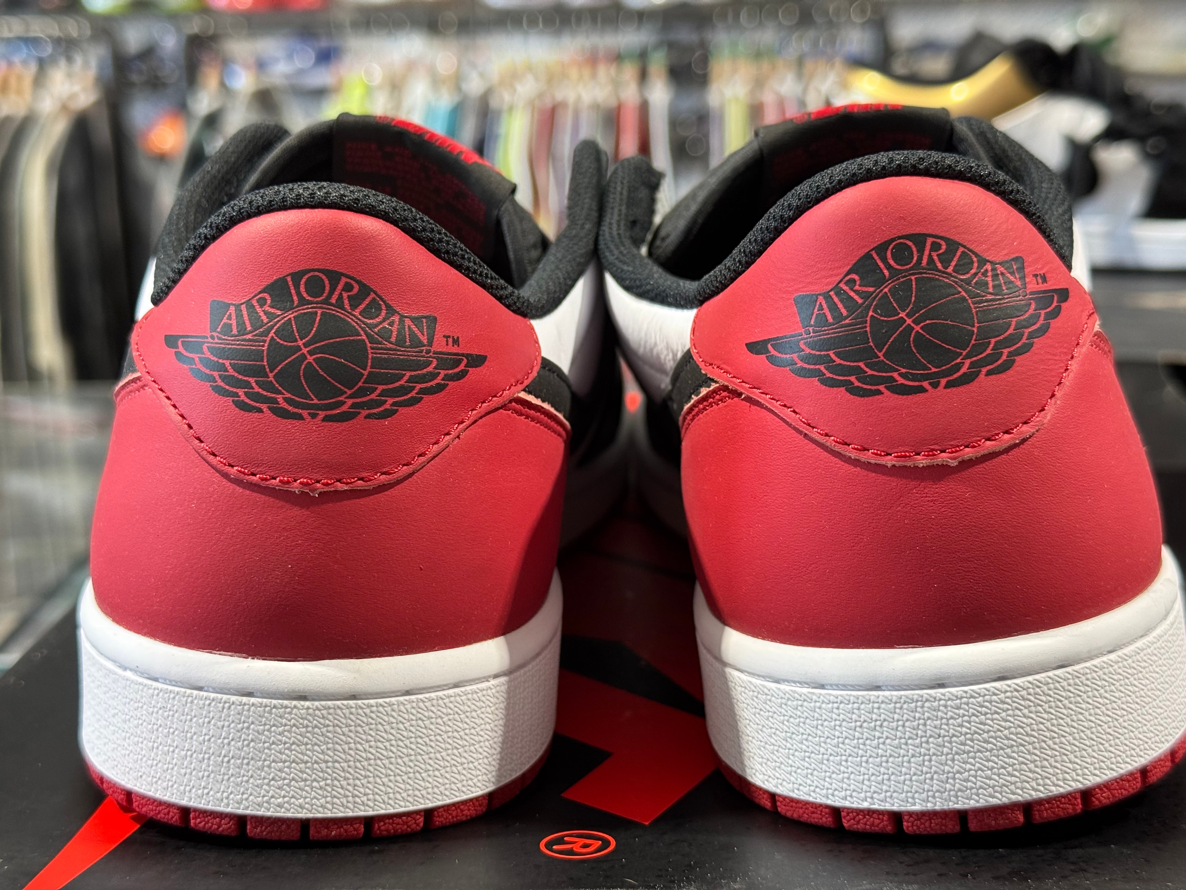 Air Jordan 1 Retro Low OG - Black Toe Size 13