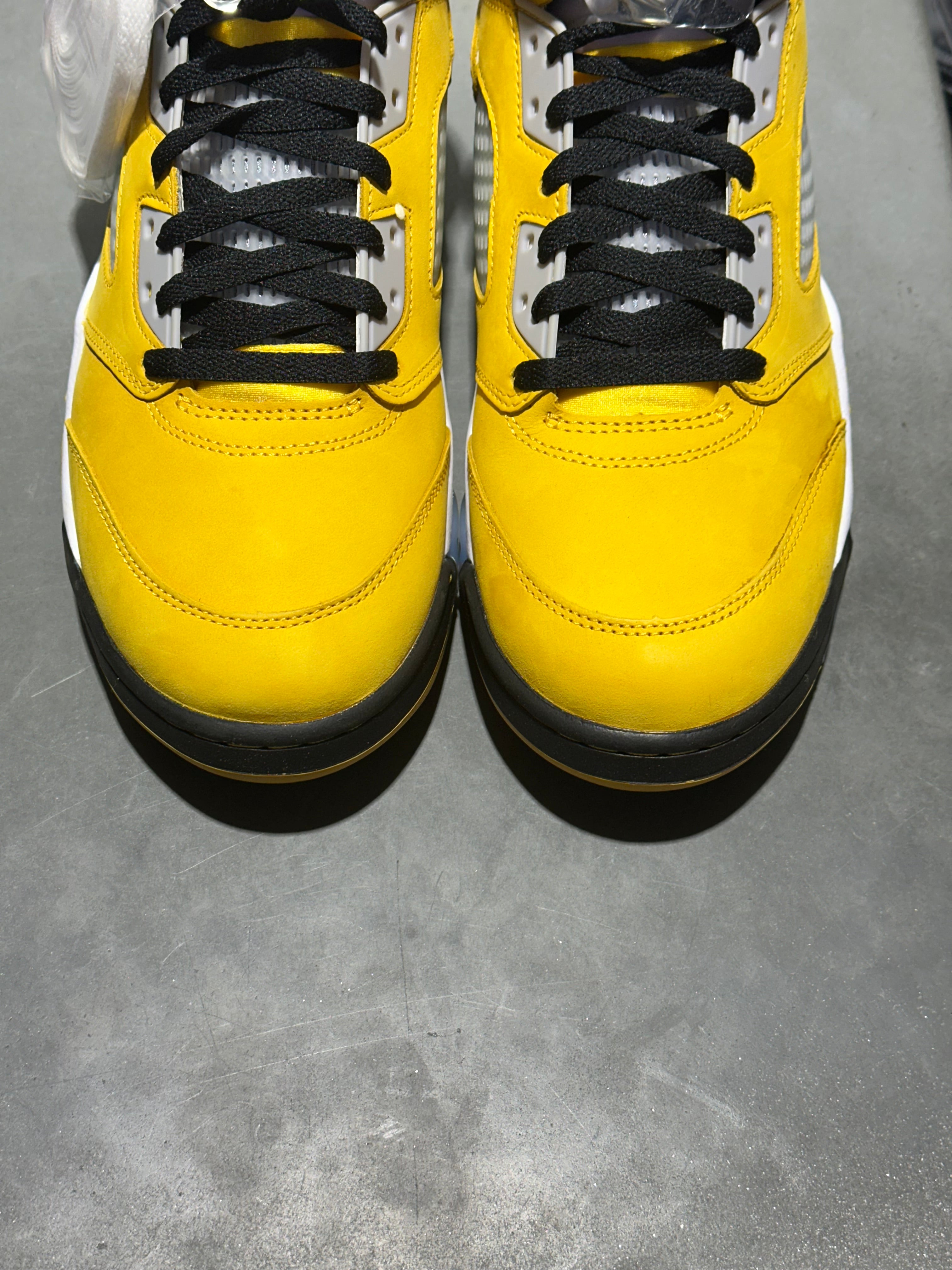 Air Jordan 5 Retro - Tokyo T23 2025 Size 11