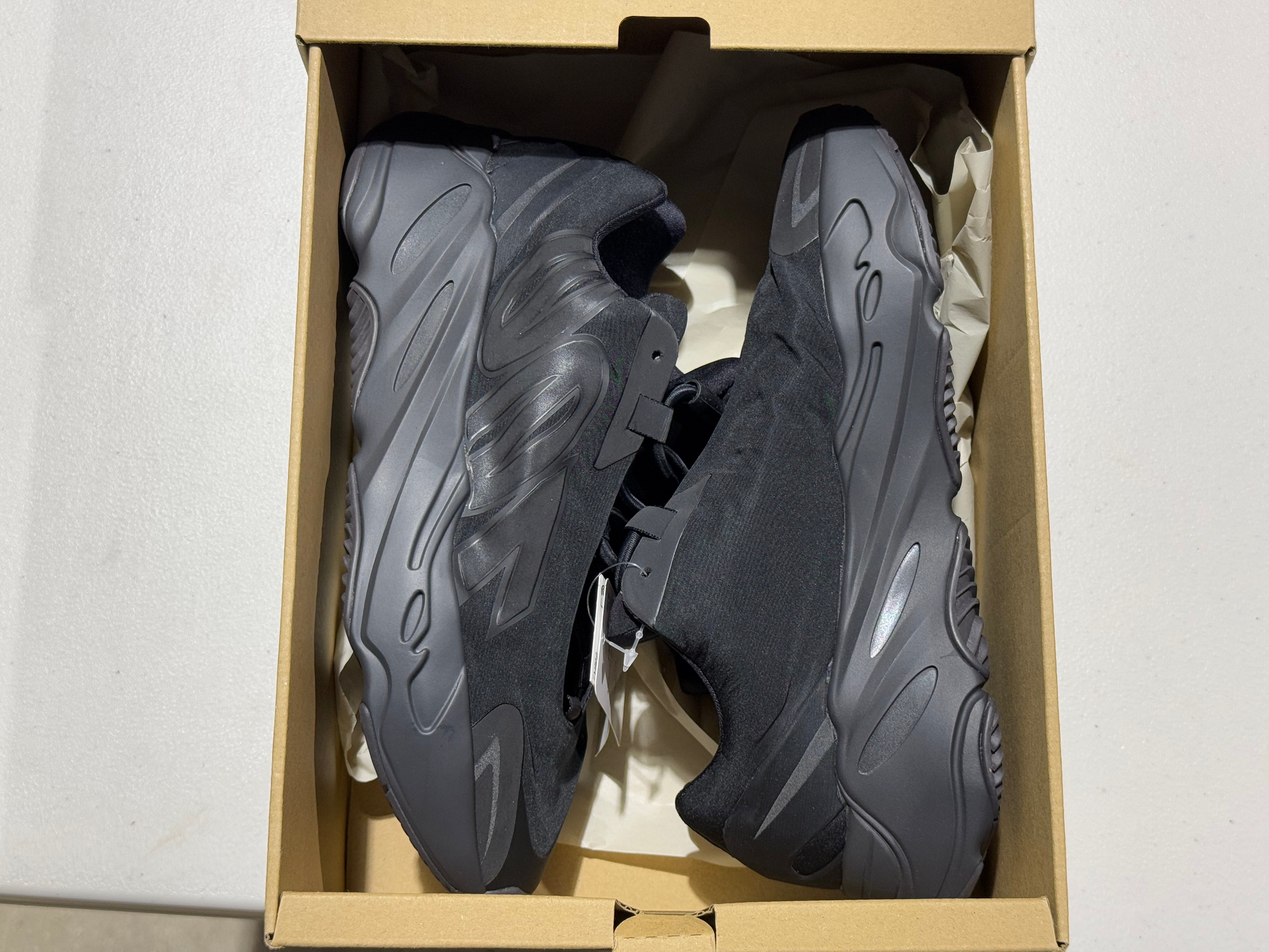 Adidas Yeezy 700 MNVN - Triple Black Size 8