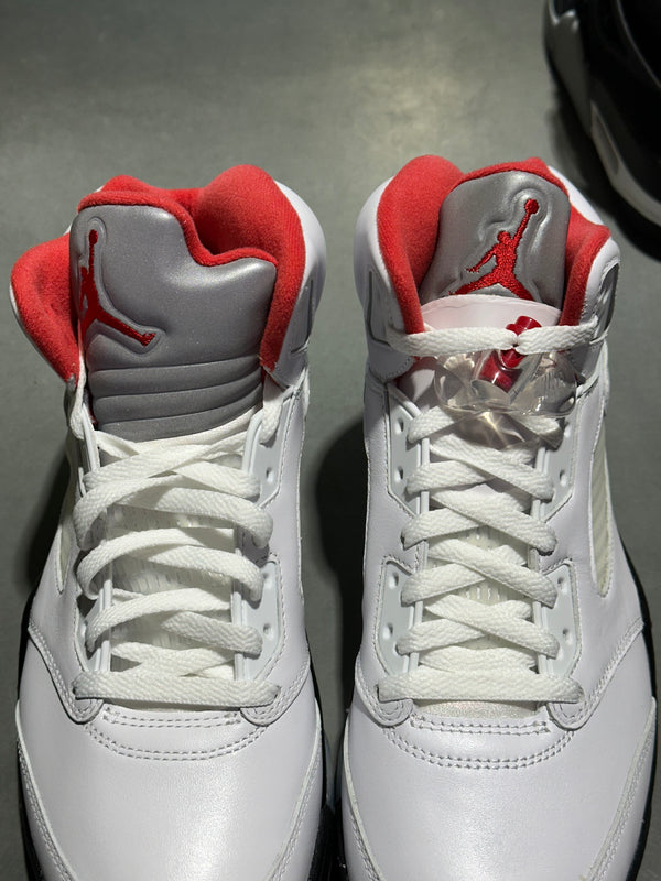 Air Jordan 5 Retro - Fire Red Silver Tongue 2020 Size 8.5