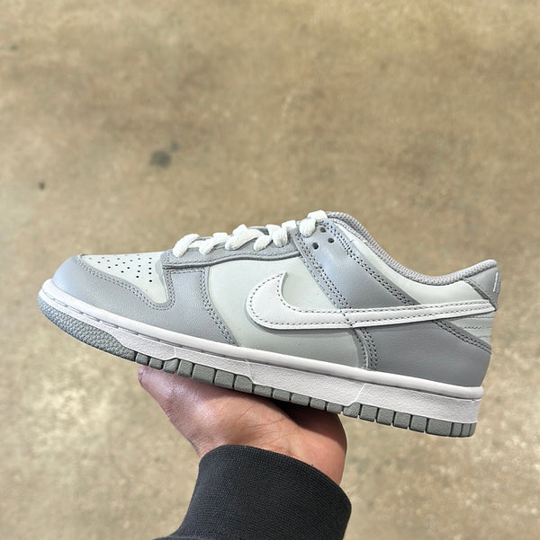 Nike Dunk Low (GS) - Two-Toned Grey Size 5Y