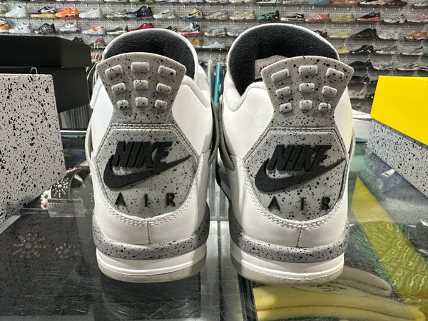 Air Jordan 4 Retro - White Cement 2025 Size 9.5