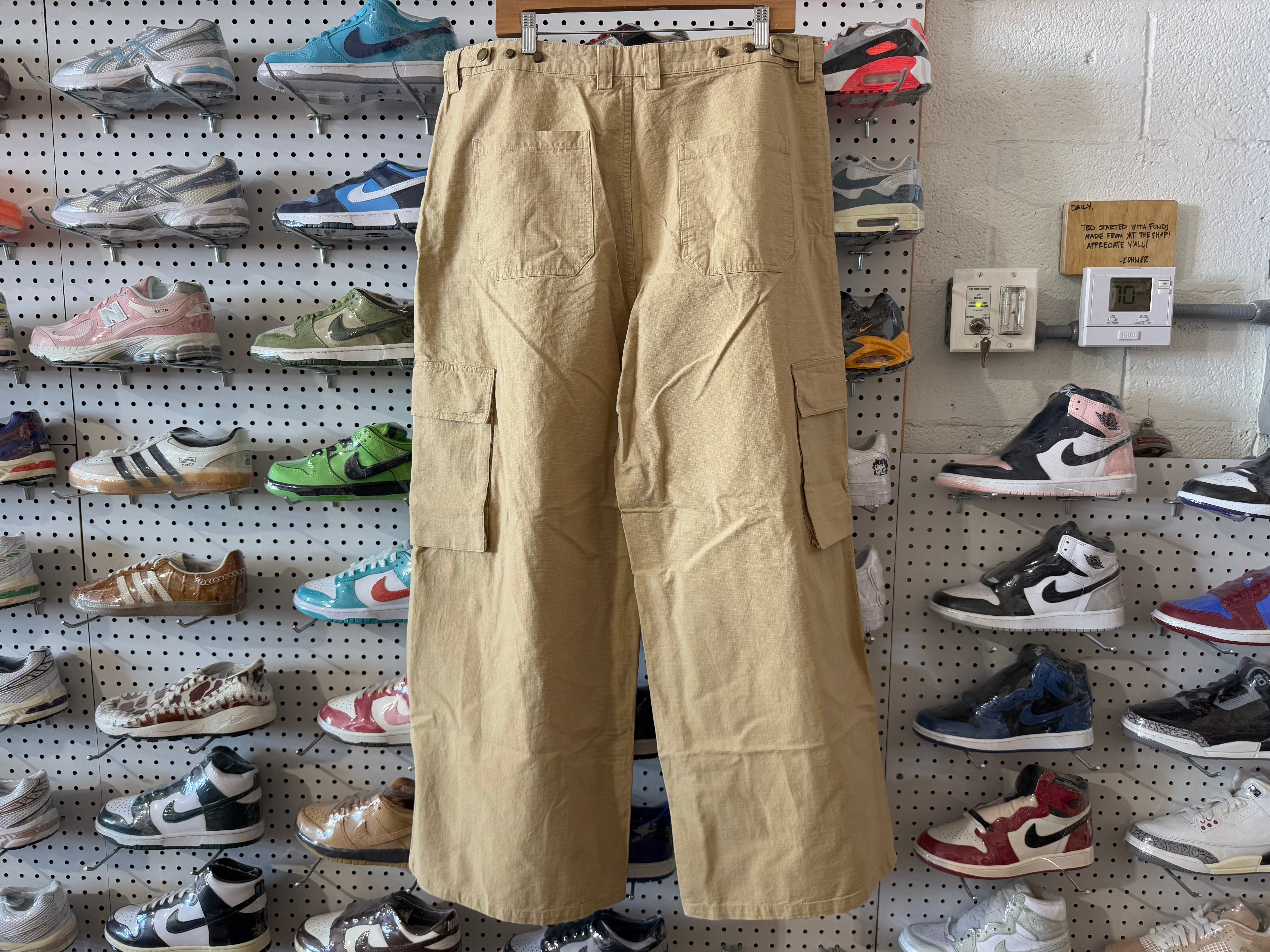 NEW Hidden Season Khakis