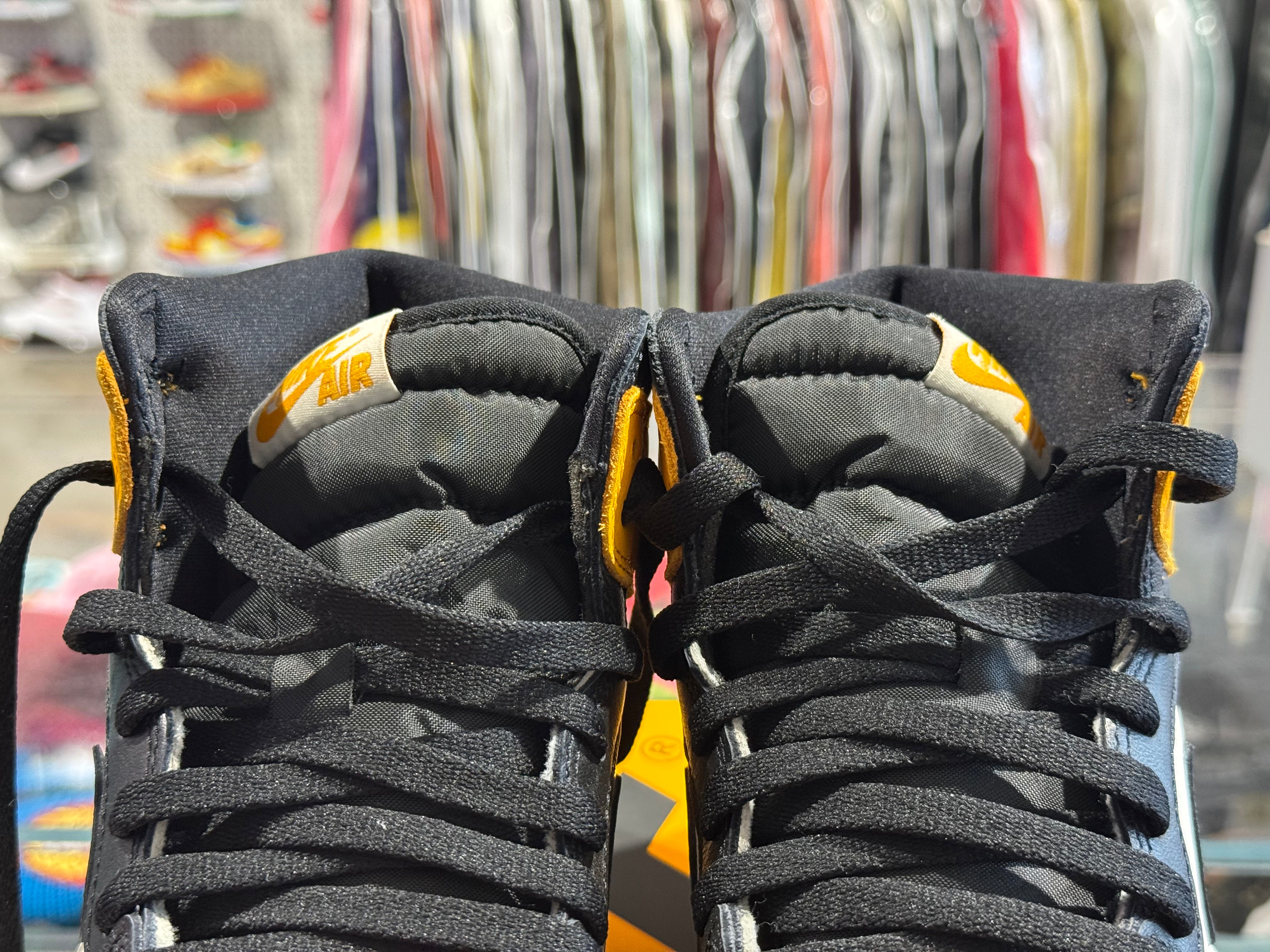 Air Jordan 1 Retro High OG - Taxi Size 11