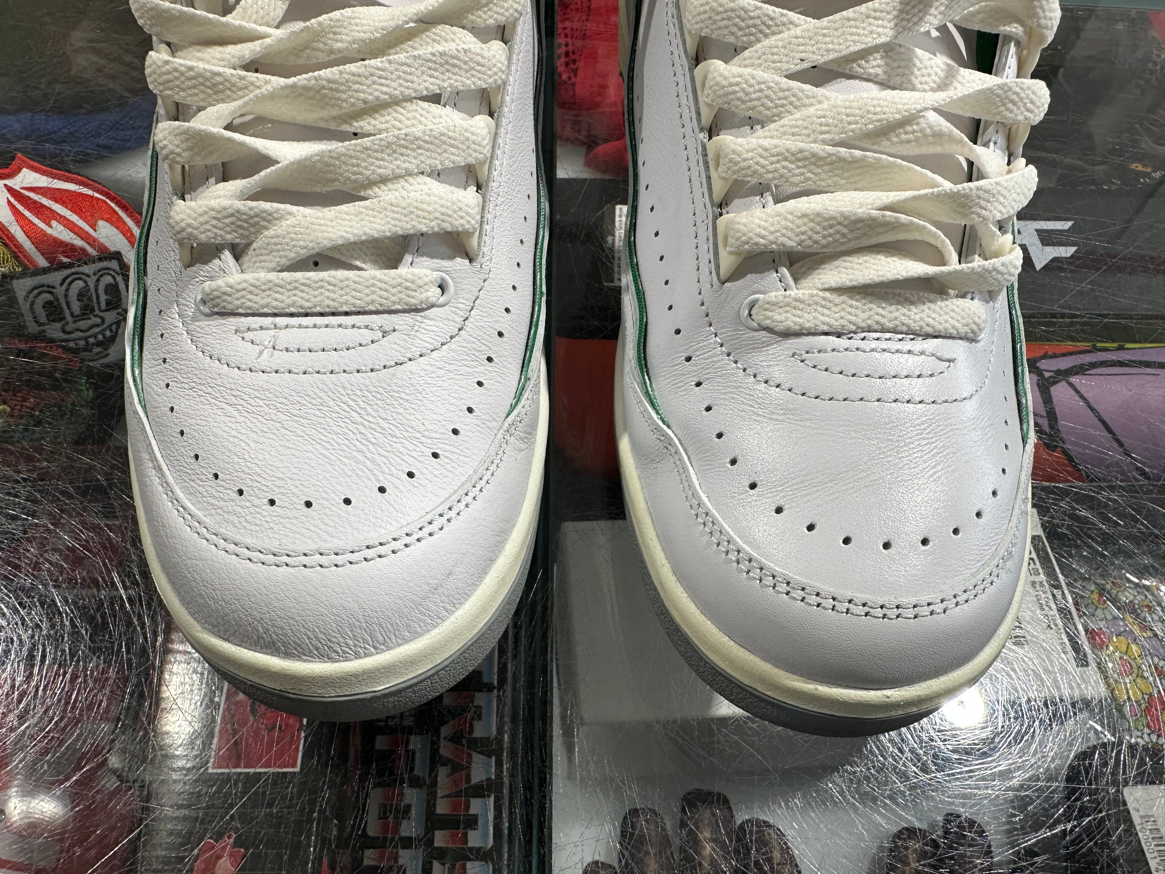 Air Jordan 2 Retro - Lucky Green Size 10.5