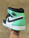Air Jordan 1 Retro High OG - Green Glow Size 11