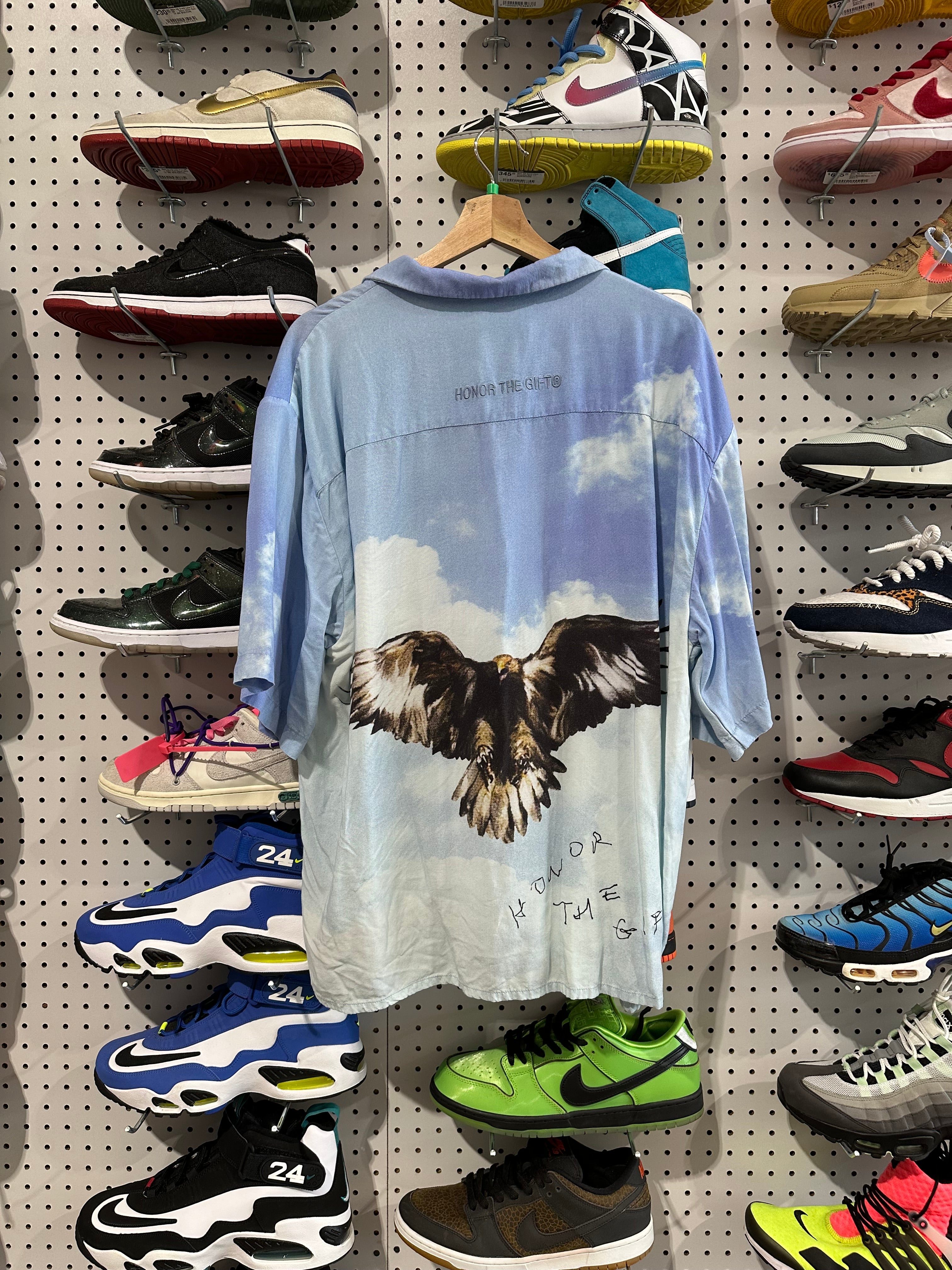 USED Honor The Gift Rayon Shirt Size XL
