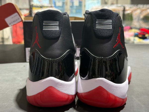 Air Jordan 11 Retro - Bred/Playoff 2019 Size 10