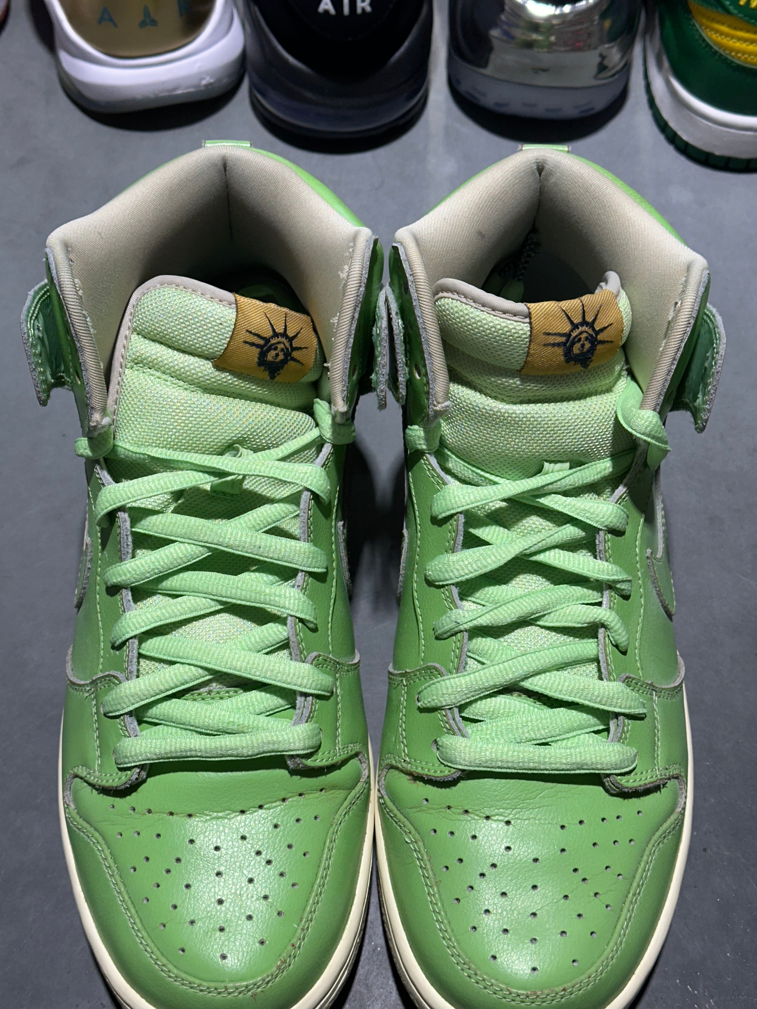 Nike Dunk High Premium SB - Statue of Liberty Size 9