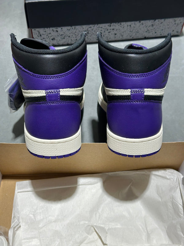 Air Jordan 1 Retro High - Court Purple Size 9