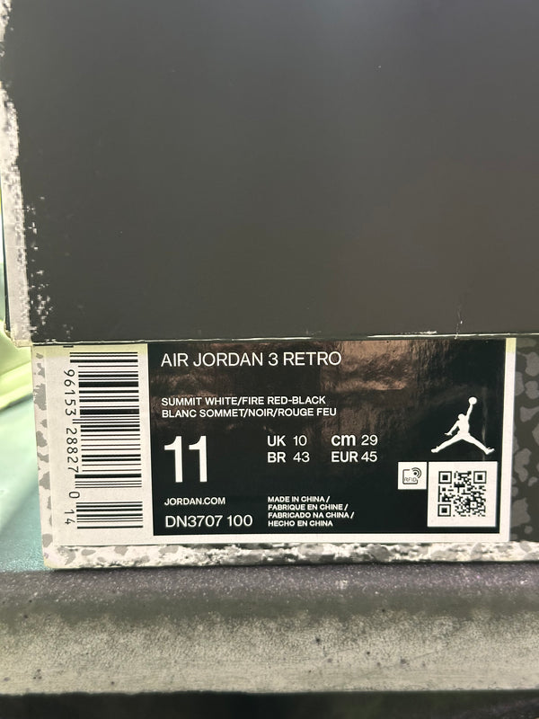 Air Jordan 3 Retro - White Cement Reimagined Size 11