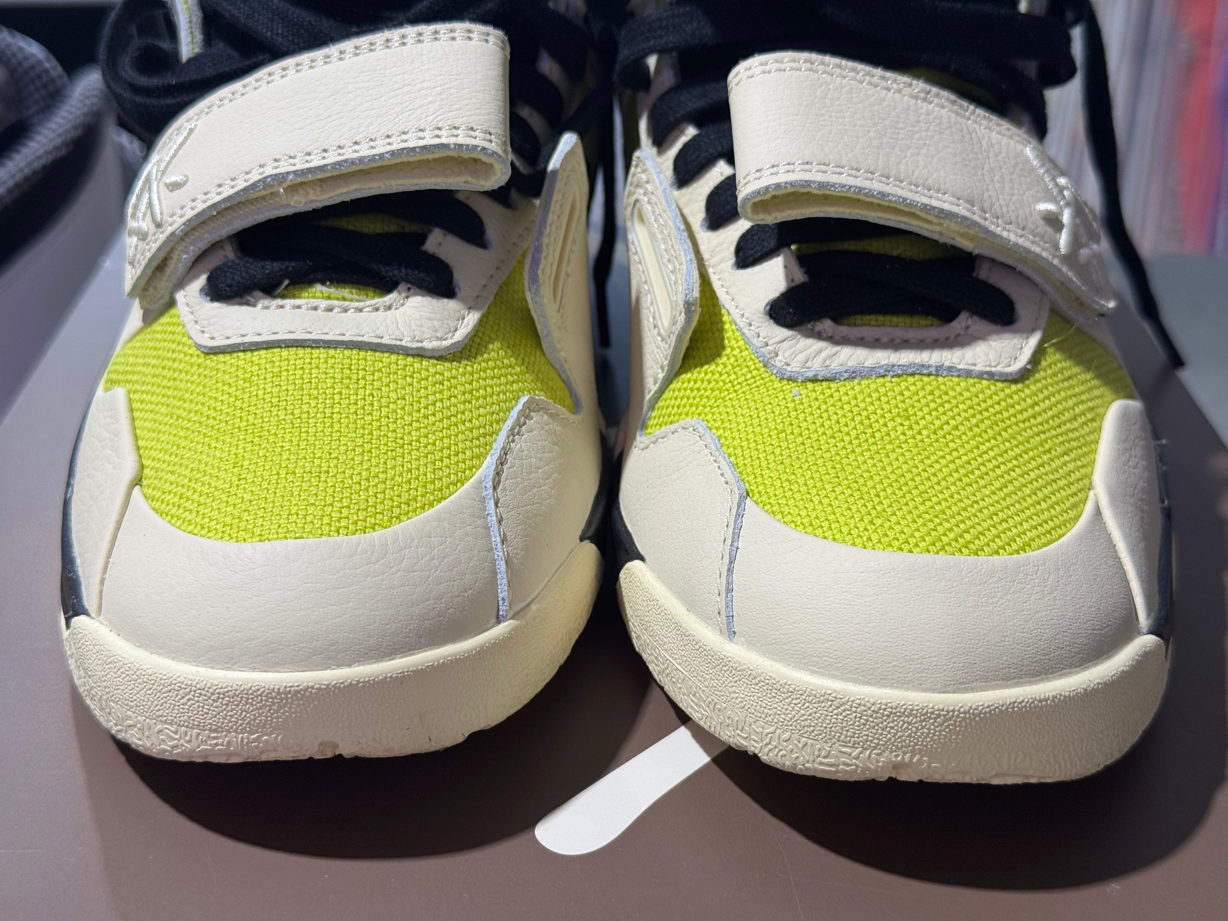 Jordan Jumpman Jack TR - Travis Scott/Bright Cactus Size 8.5