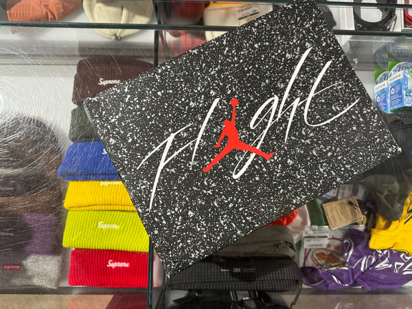 Air Jordan 4 Retro - Military Black Size 9.5